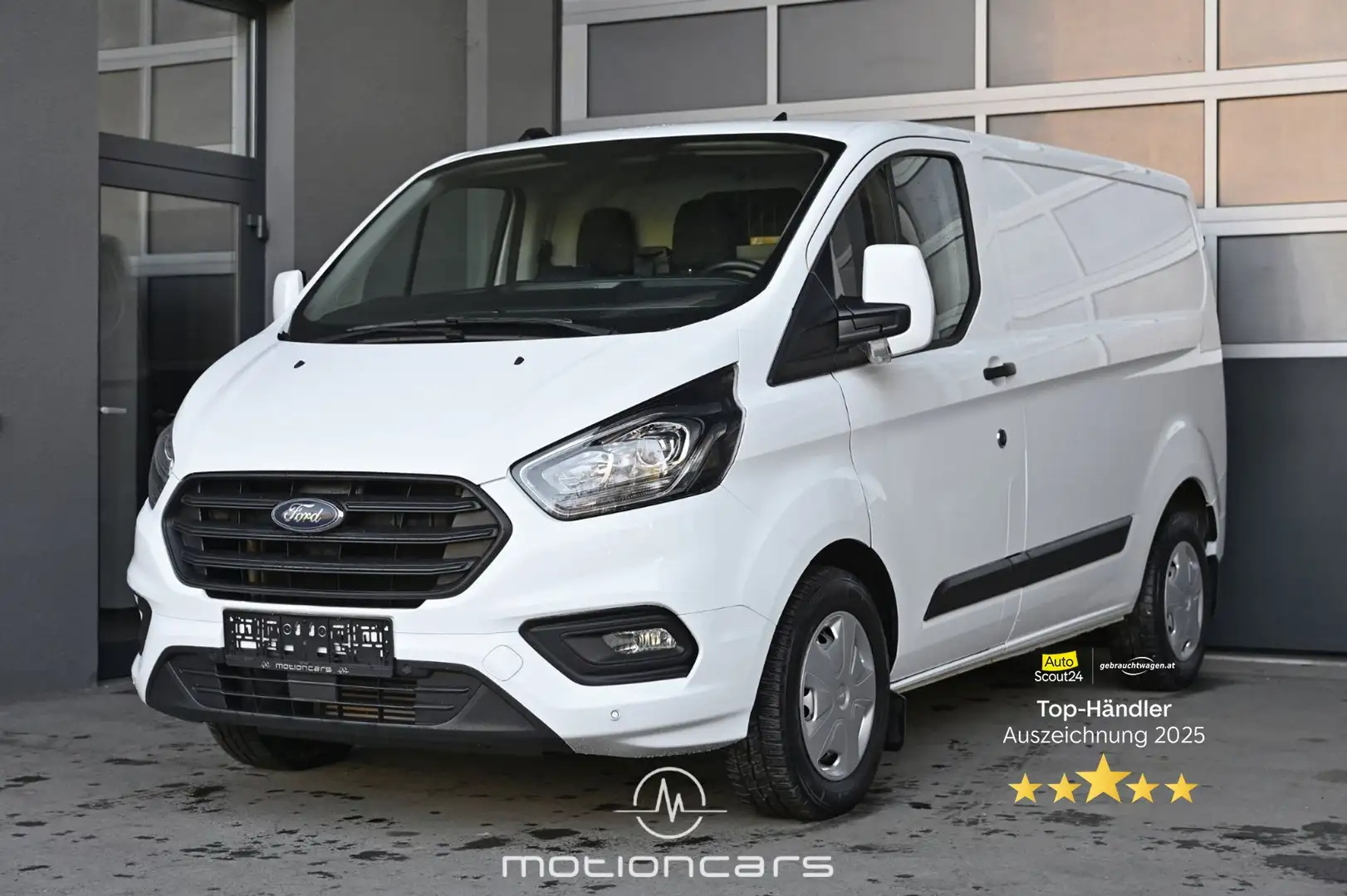 Ford Transit Custom 2.0 TDCi 130 Trend 300 L1H1 FWD Weiß - 1