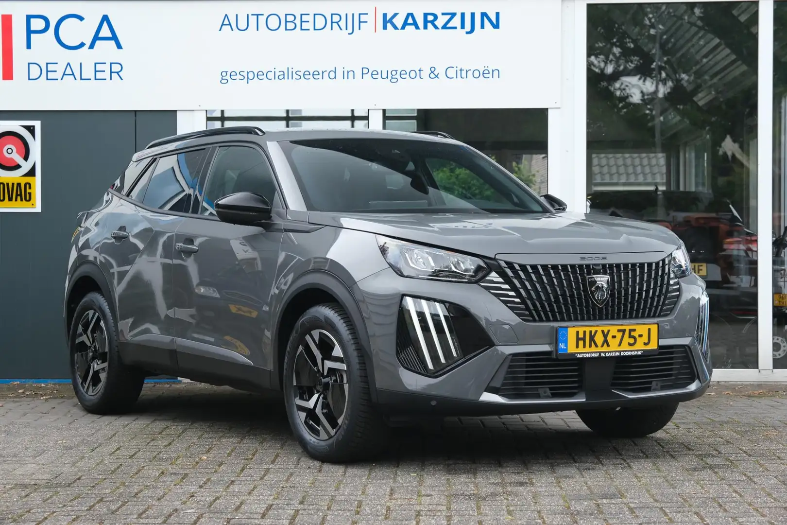 Peugeot 2008 1.2 PureTech 130 Allure Grijs - 2