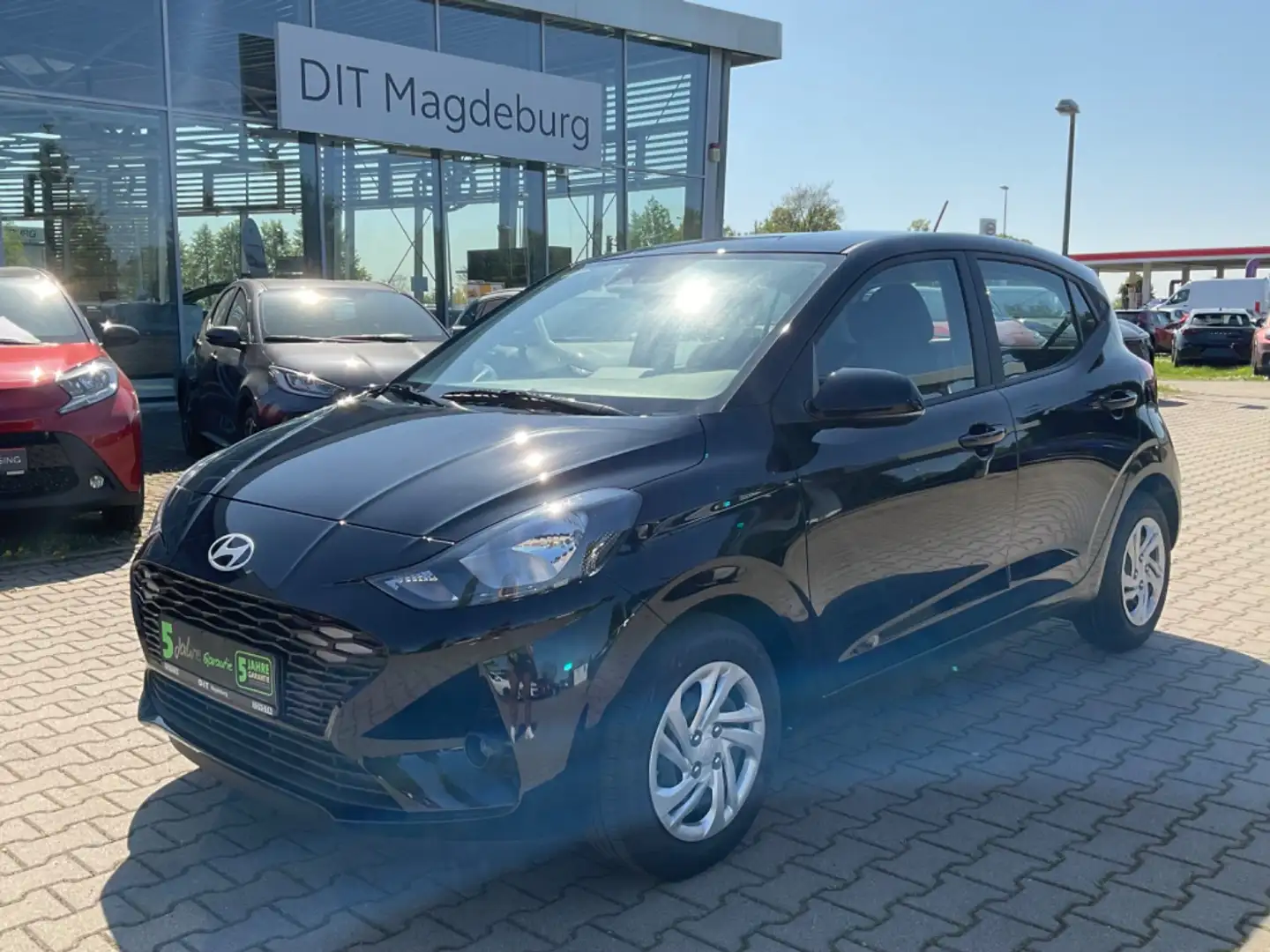 Hyundai i10 1.0 Trend Navi.SpurH, Kamera, PDC, NSW Zwart - 2