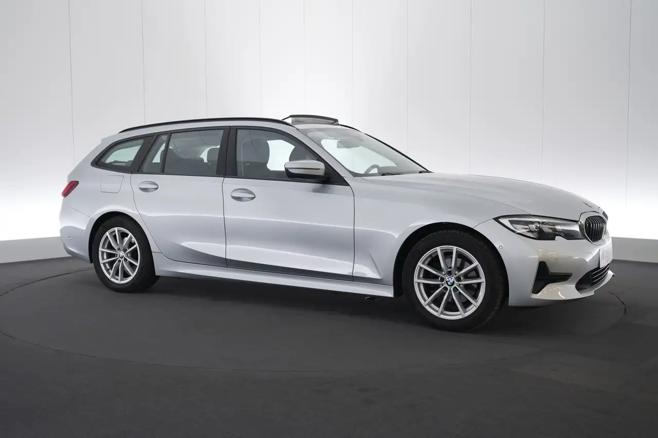 BMW 3 Series 3 Touring 318d Business+ LEDER/CUIR LED GPS PDC CA, миниатюра 4
