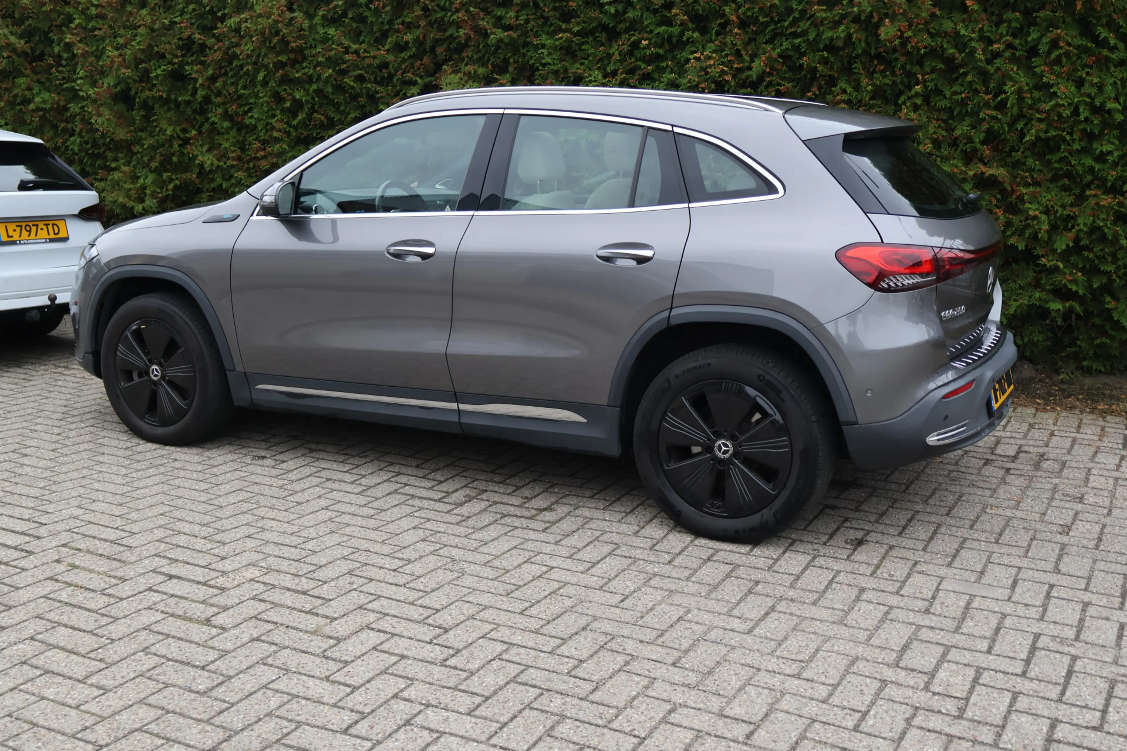 Mercedes-Benz EQA 250 Business Solution Luxury 67 kWh NL-auto / Soh 94% — photo 27