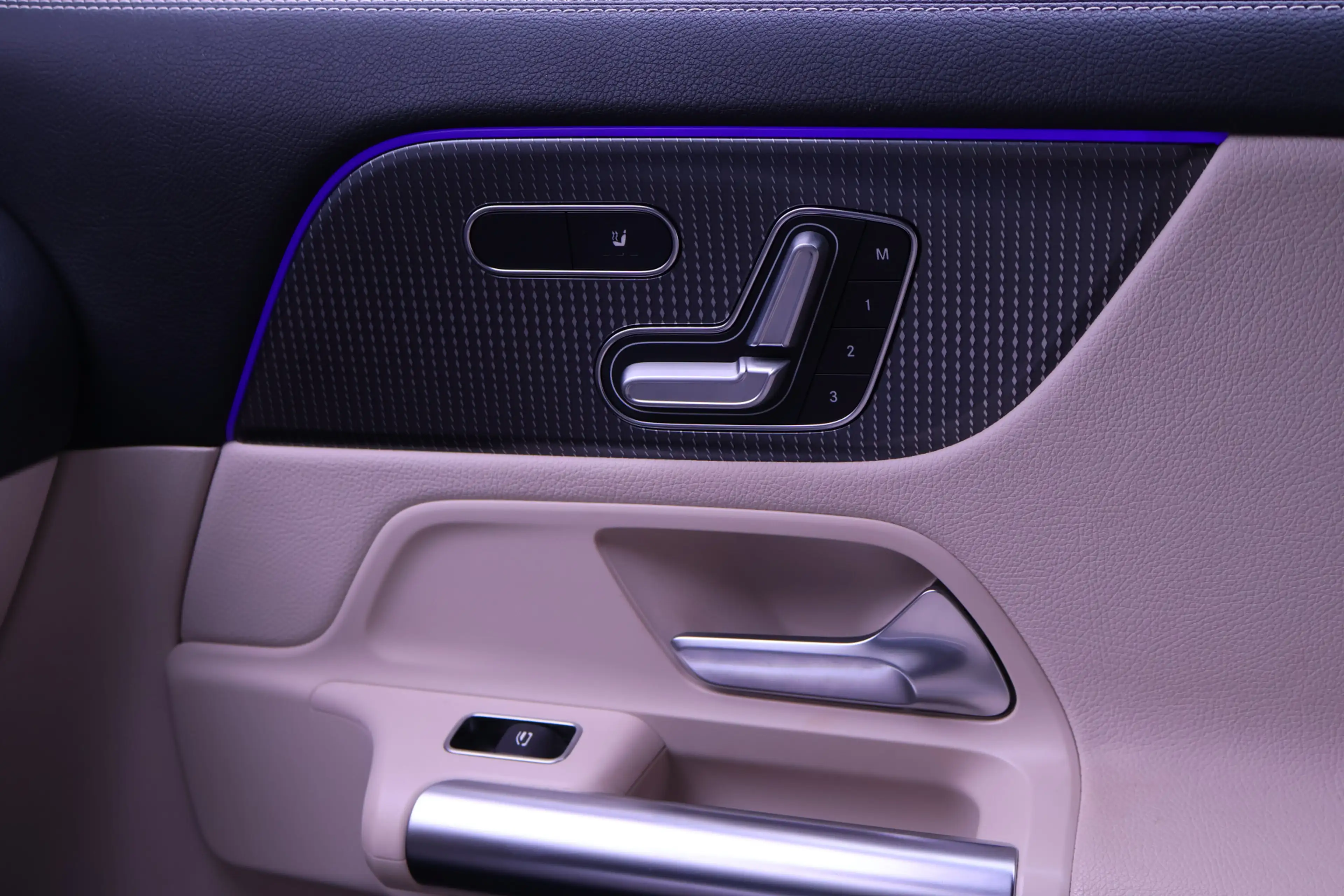 Mercedes-Benz EQA 250 Business Solution Luxury 67 kWh NL-auto / Soh 94% — photo 7