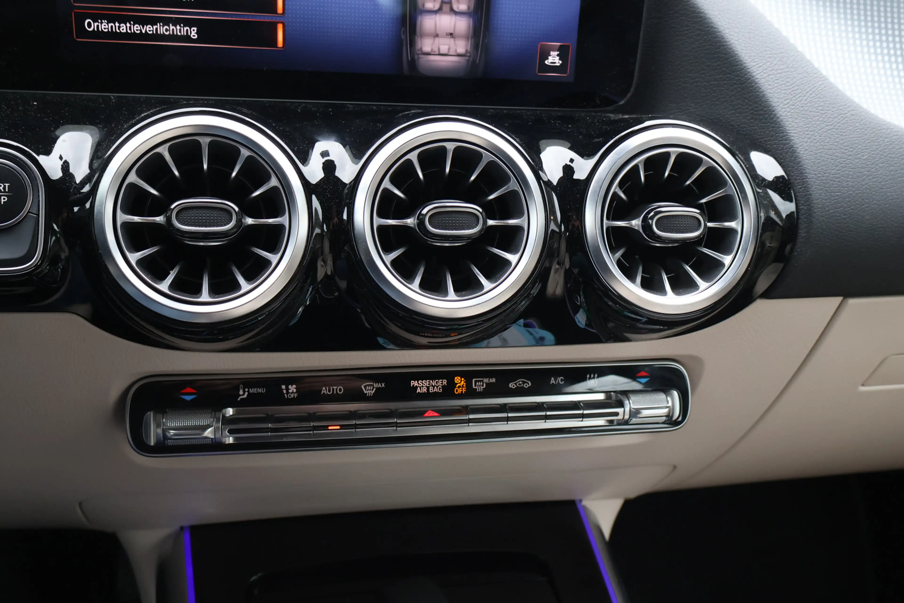 Mercedes-Benz EQA 250 Business Solution Luxury 67 kWh NL-auto / Soh 94% — photo 15