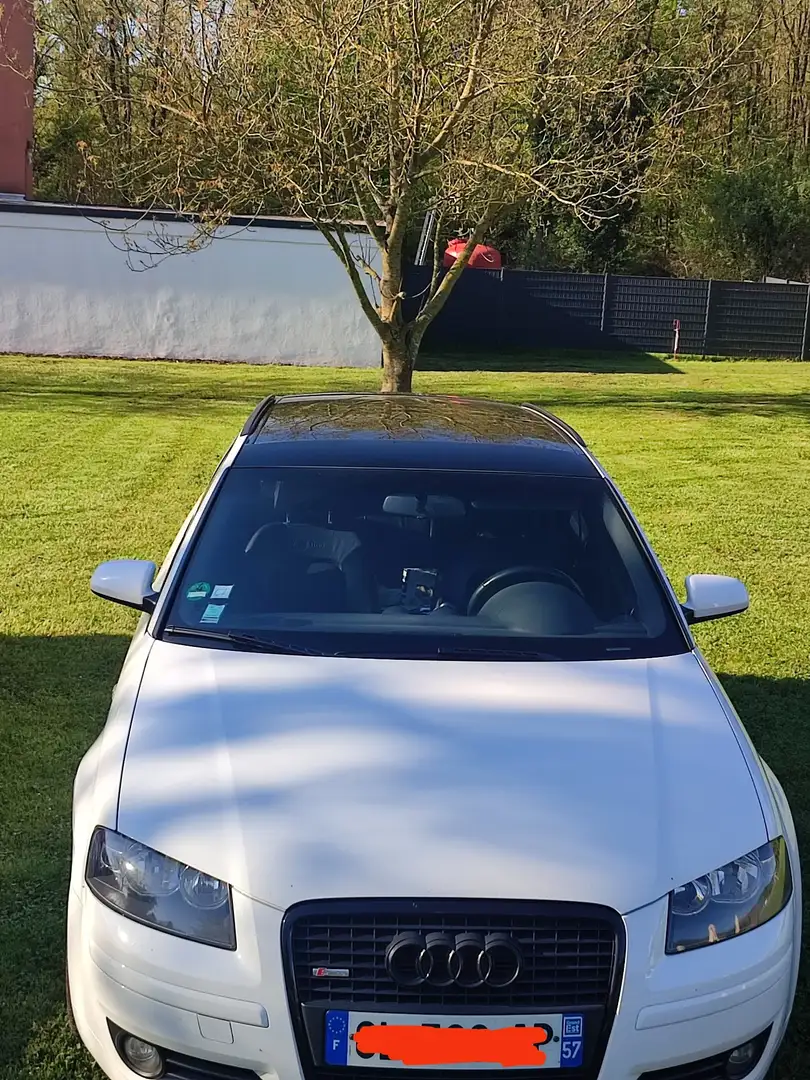 Audi A3 Audi A3 2,0 TDI 3x S-Line Sportback/SHZ/Pano/Sport - 2