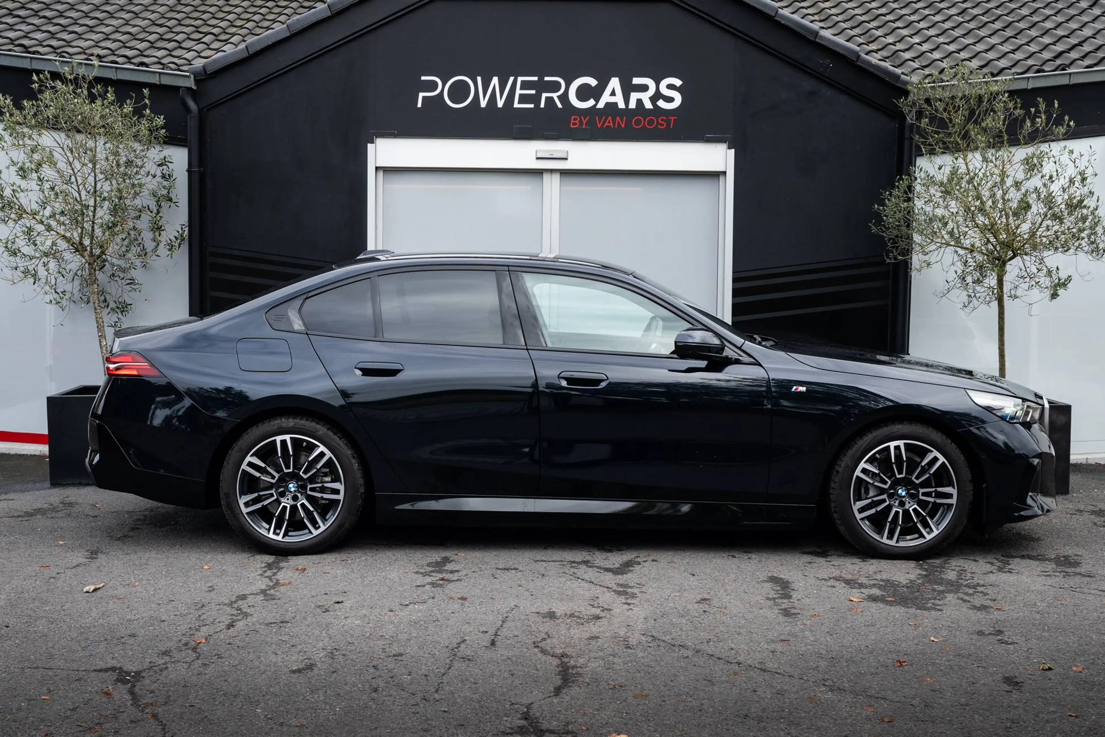 BMW i5 eDrive40 M Sport | Pano | Harman Kardon | Ventilatie | Driving Pro — photo 4