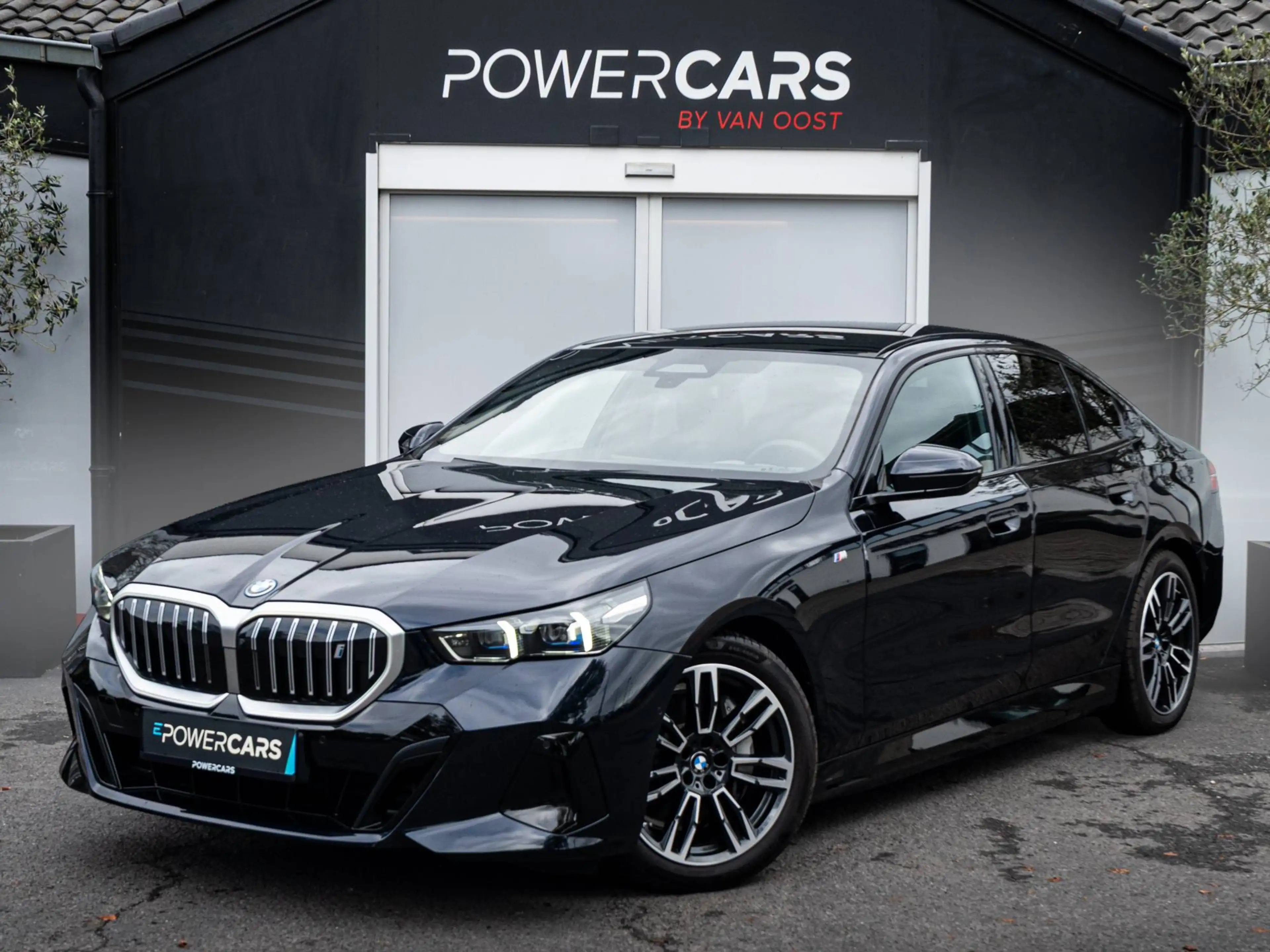BMW i5 eDrive40 M Sport | Pano | Harman Kardon | Ventilatie | Driving Pro