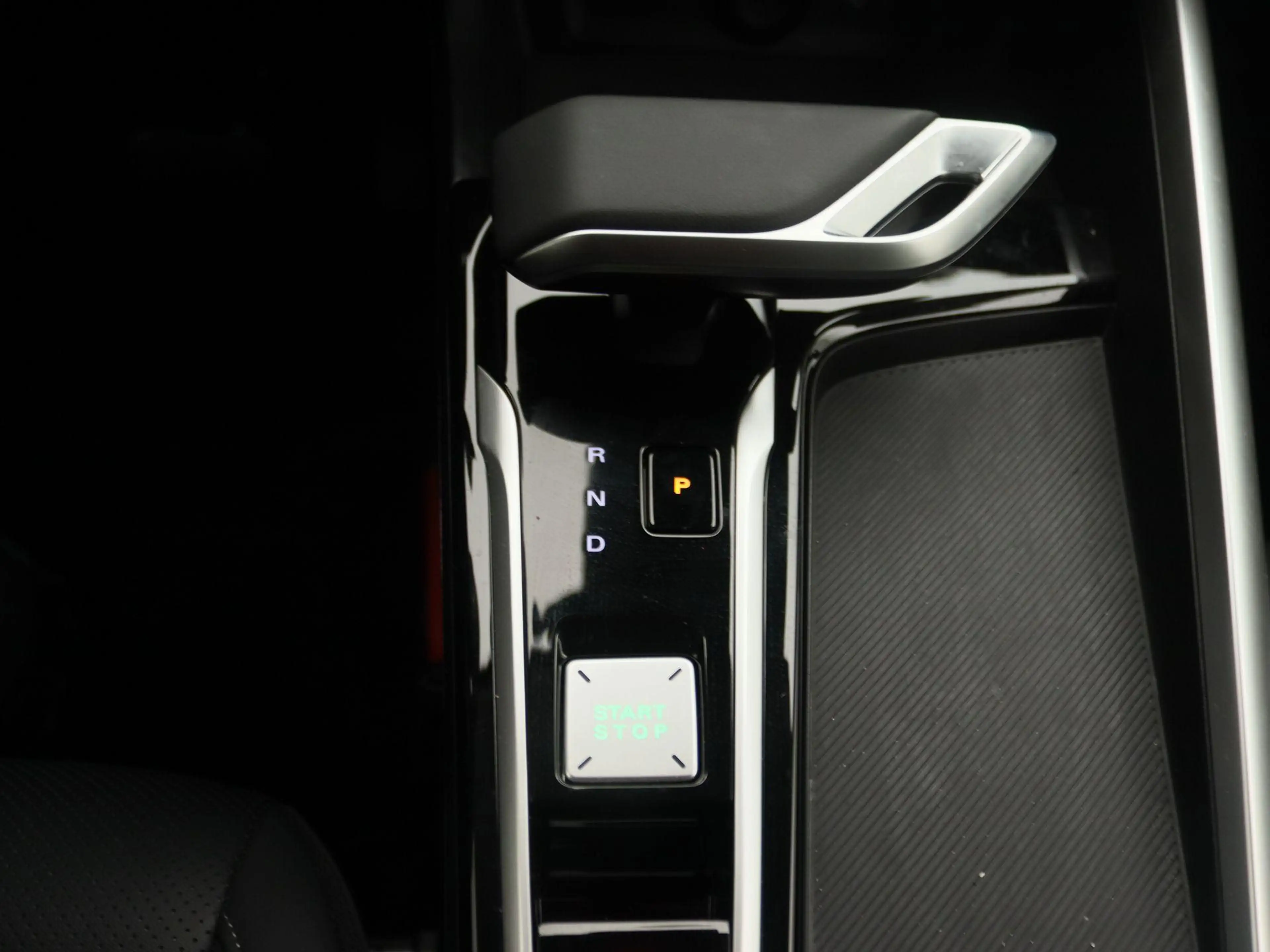 MG ZS 1.5 Hybrid+ Luxury | Apple Carplay/Android Auto | — photo 10