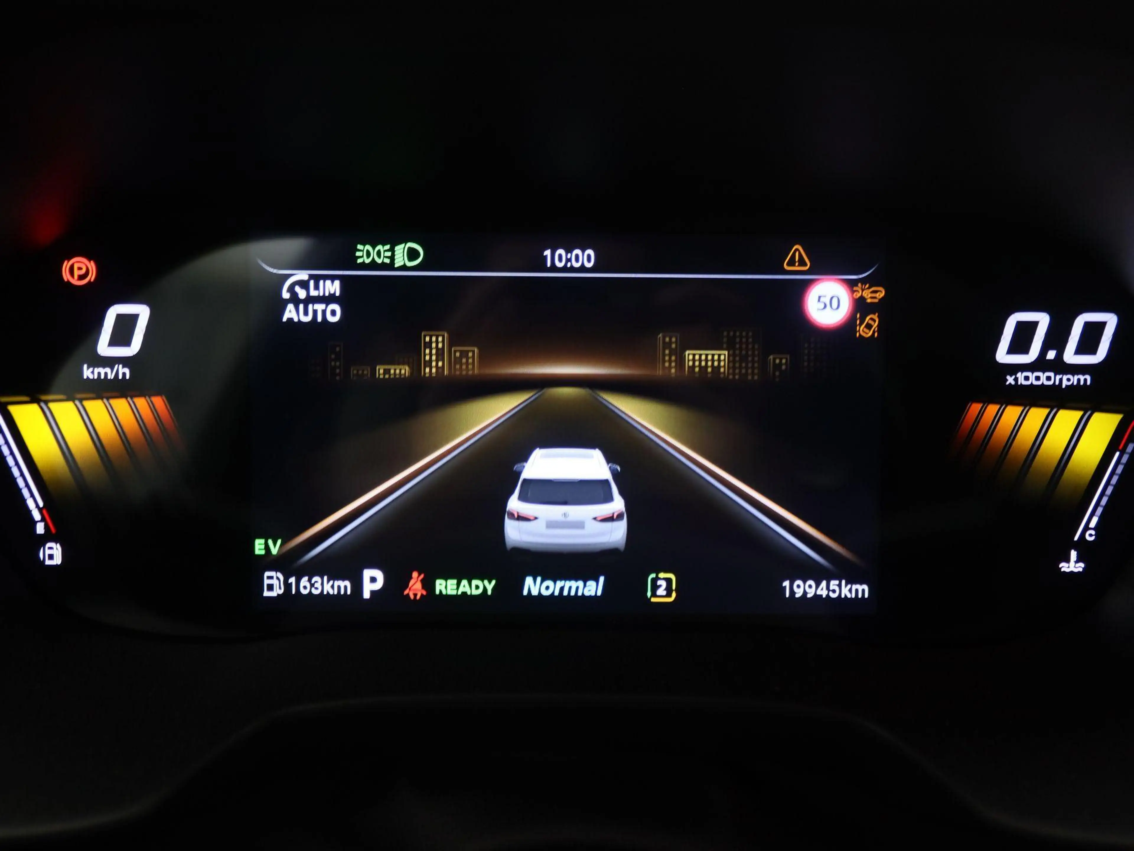 MG ZS 1.5 Hybrid+ Luxury | Apple Carplay/Android Auto | — photo 8