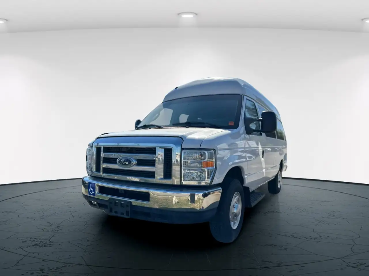 2012 Ford E-Series