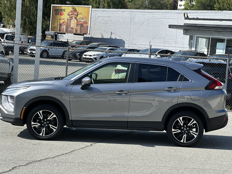 2026 Mitsubishi Eclipse Cross ES  - Low Mileage — снимка 1
