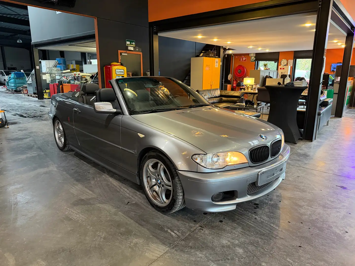 BMW 318 Cabriolet 318 Ci/12 mois de garantie Gris - 1