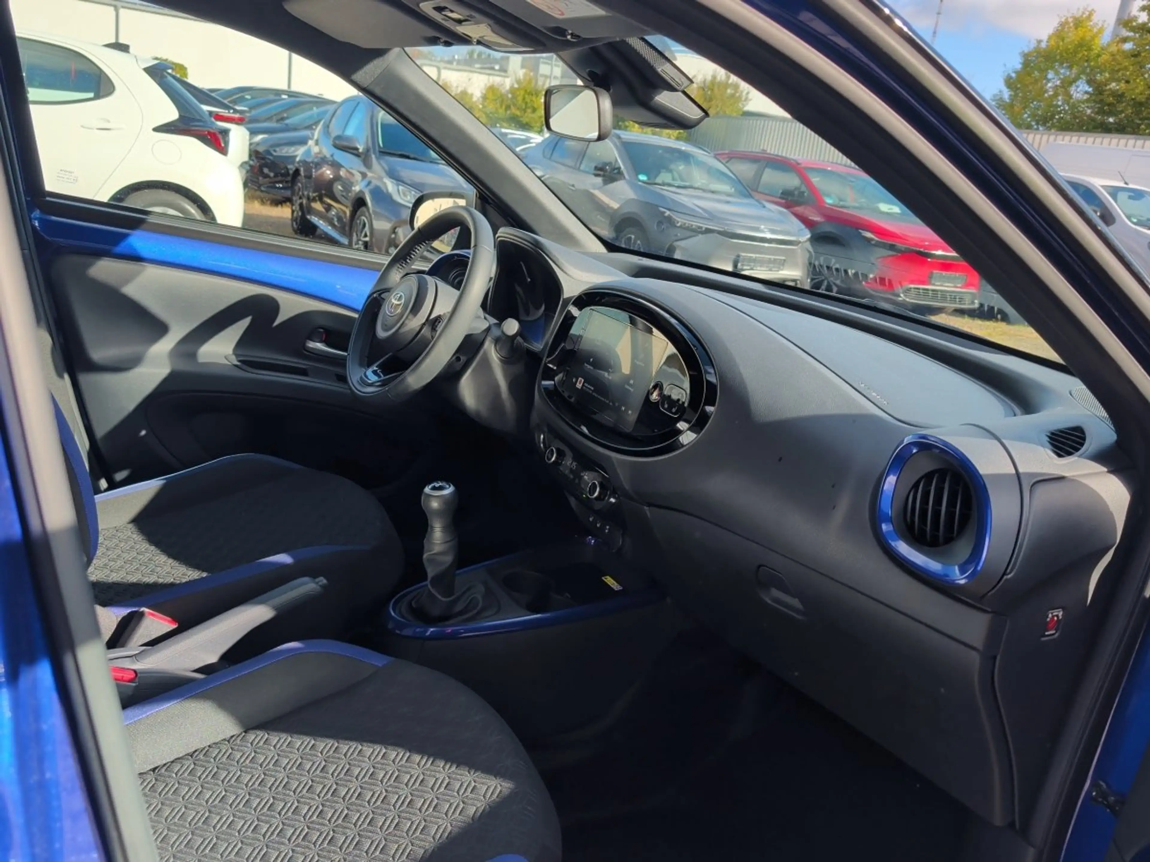 Toyota Aygo 1.0 Pulse Sitzhzg, AppleCarPlay Klimaauto. — photo 14