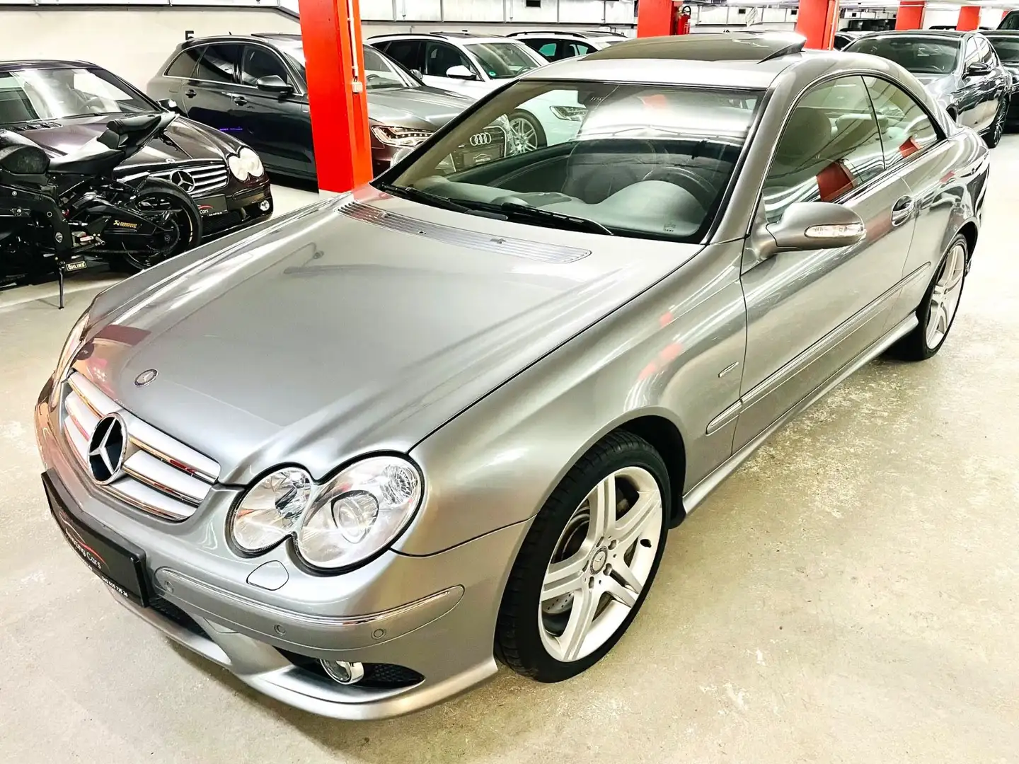 Mercedes-Benz CLK 350 Coupé Grand Edition AMG-Styling e-Sitze Argent - 1