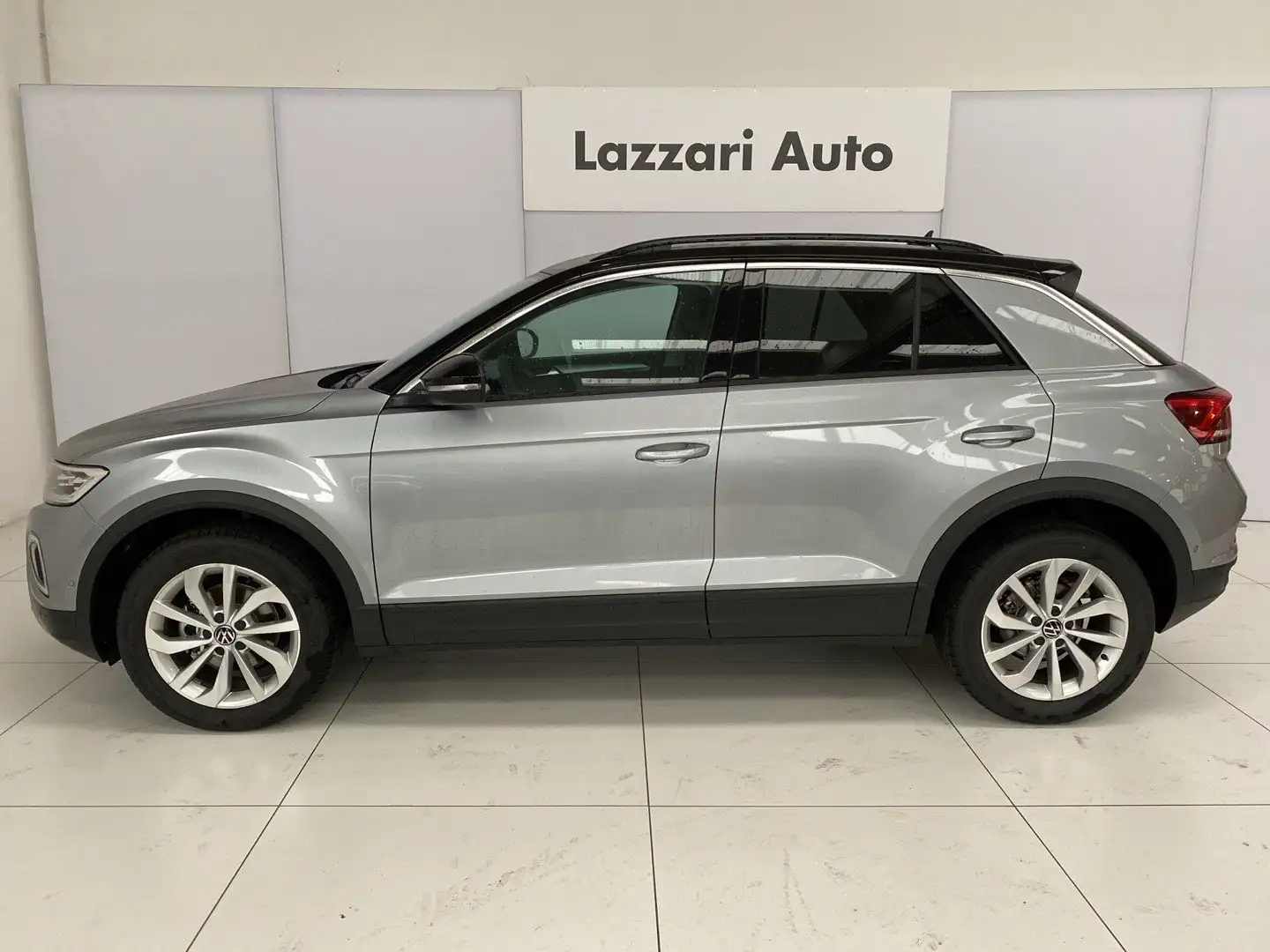 Volkswagen T-Roc 1.0 TSI Edition Plus Argent - 2
