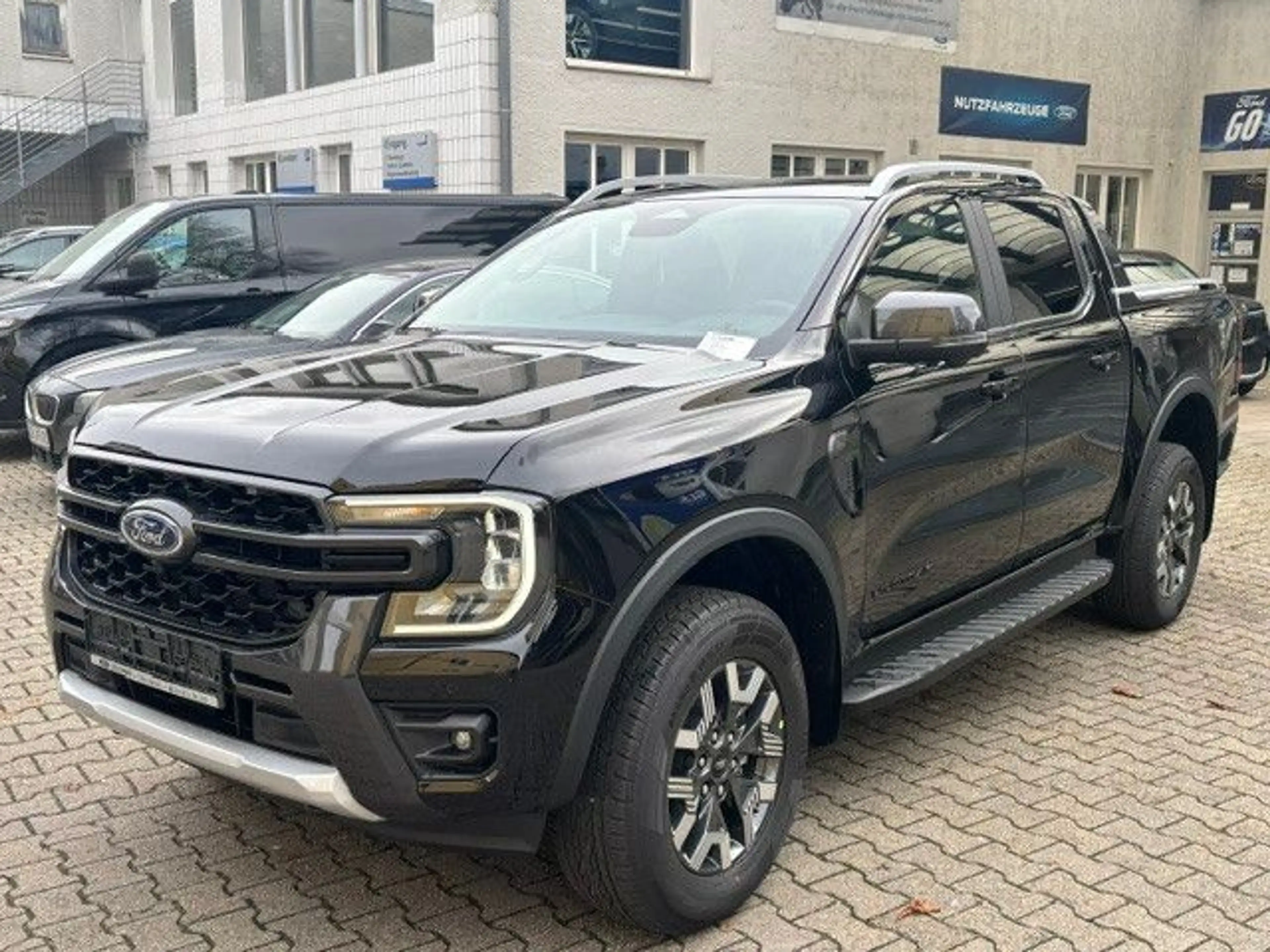 Ford Ranger 2.3 EcoBoost PHEV e-4WD DoKa Wildtrak*ACC — photo 4