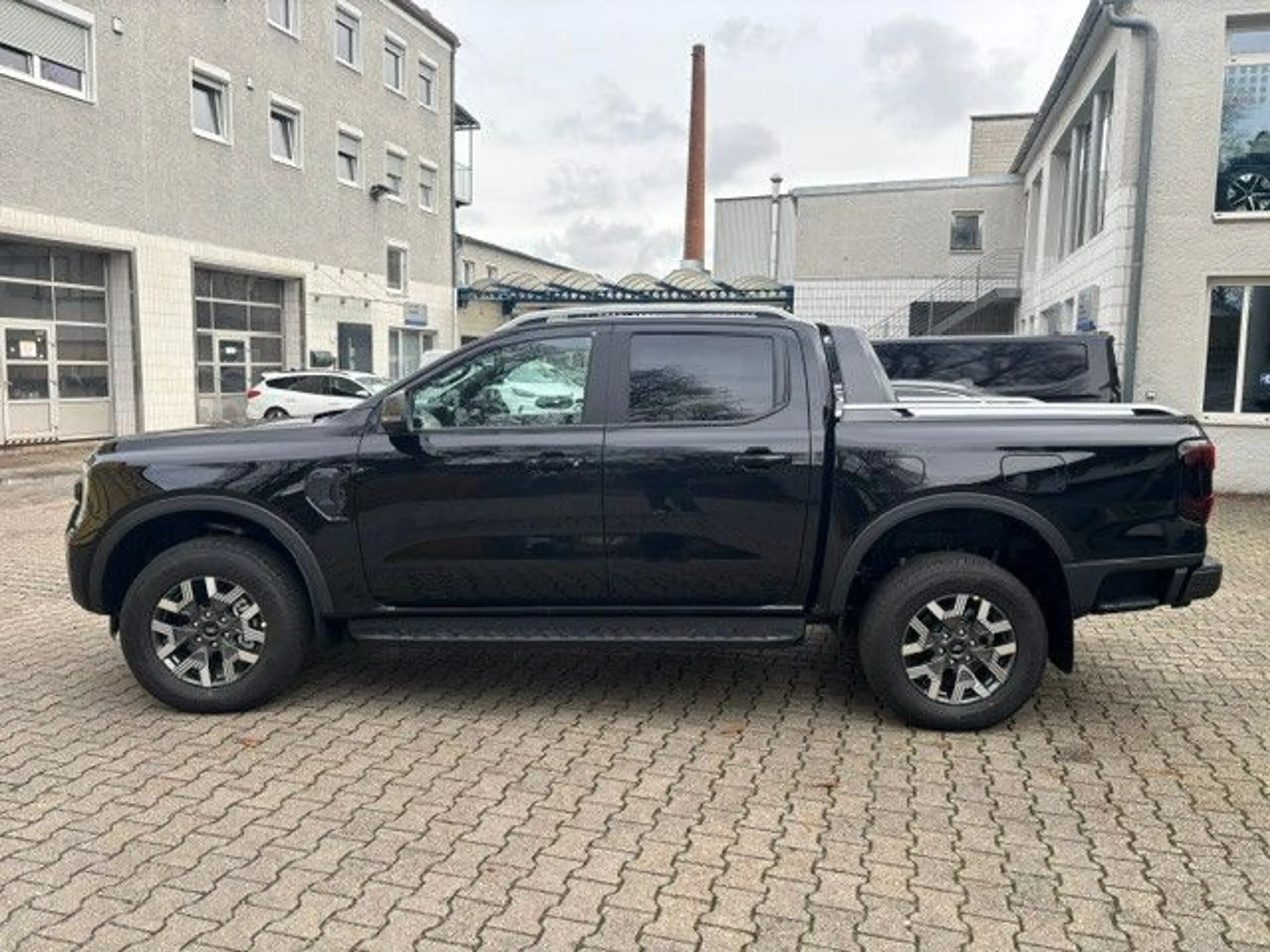 Ford Ranger 2.3 EcoBoost PHEV e-4WD DoKa Wildtrak*ACC — photo 5