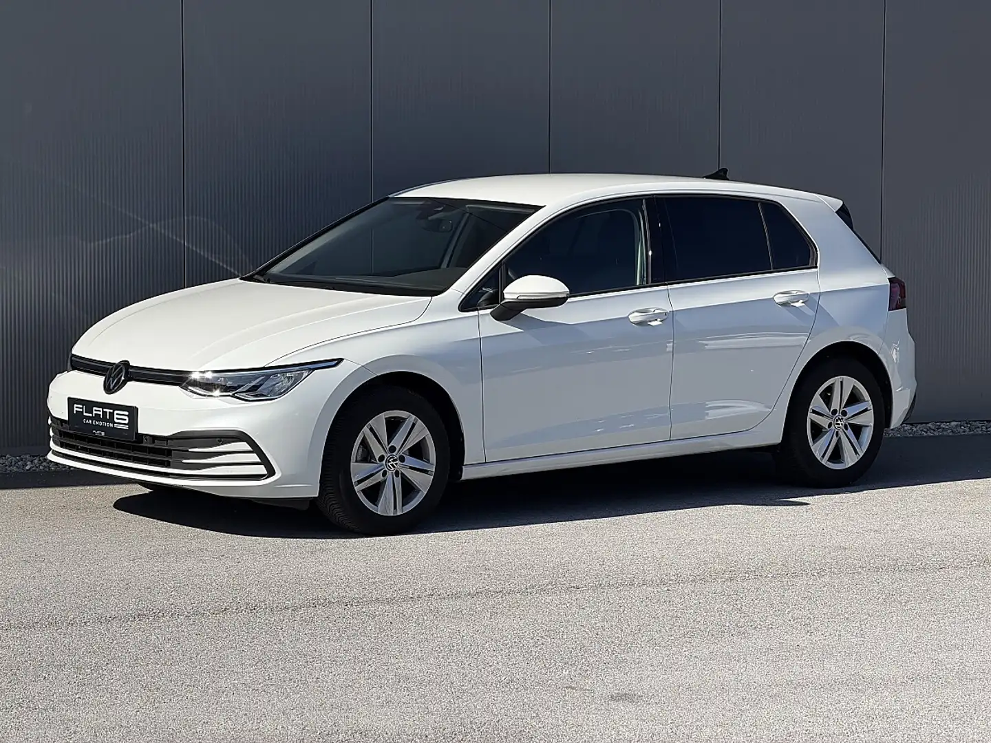 Volkswagen Golf VIII 2.0 TDI Life DSG LED,Virtual,Kamera,LR-Hei... Weiß - 1
