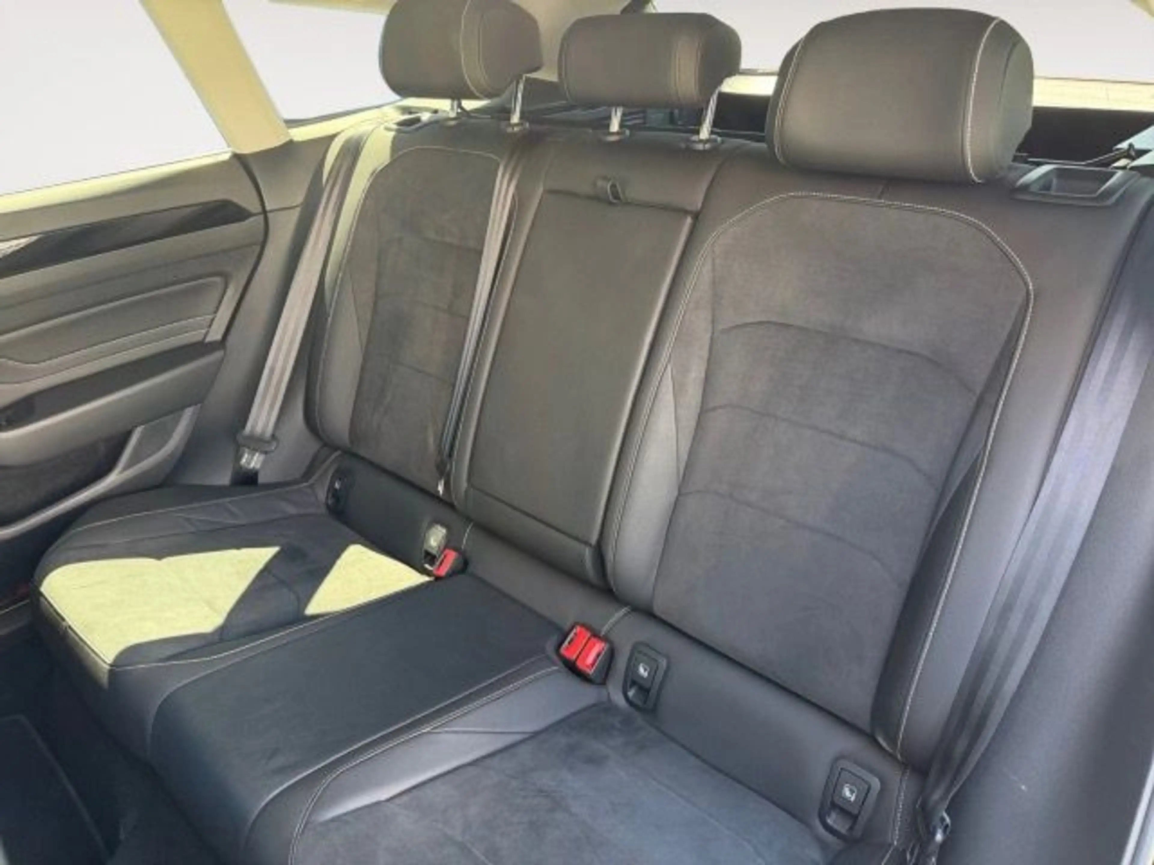 Volkswagen Arteon 2.0 TDI DSG Elegance Navi, — photo 13