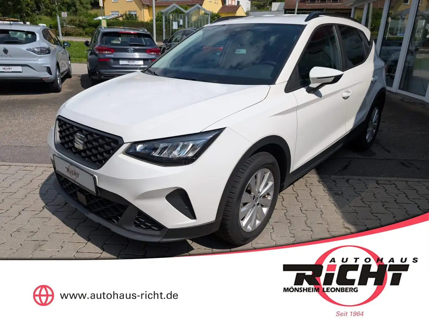 SEAT Arona 1.0 TSI Style Navi LED SHZ Virtual PDC Weiß - 1