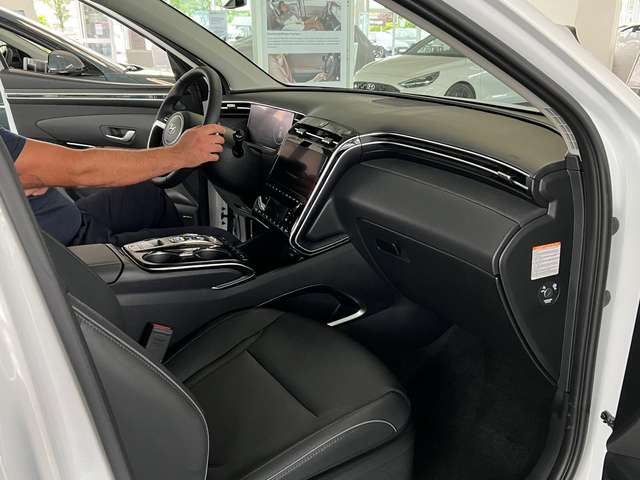 Imagine Hyundai TUCSON TUCSON 1.6 T-GDi Plug-in-Hybrid 4WD Prime