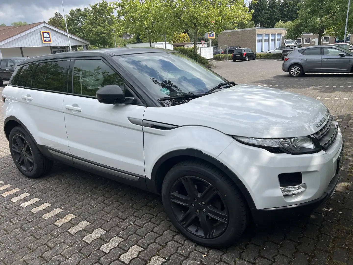 Land Rover Range Rover Evoque SD4 Aut. White Dynamic - 1