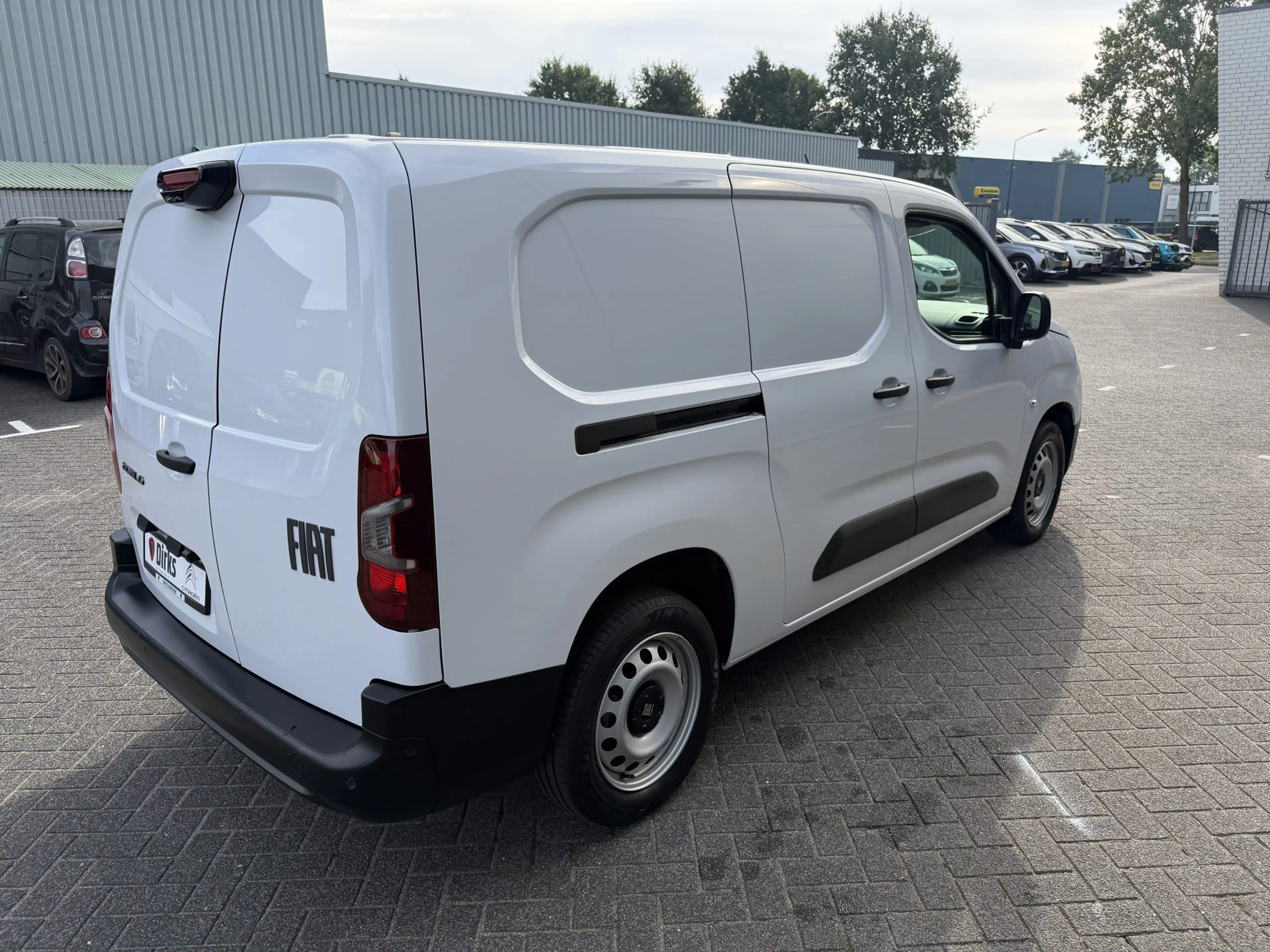 Fiat Doblo 100pk L2 1000kg (Laadruimte betimmering - Camera - — photo 6