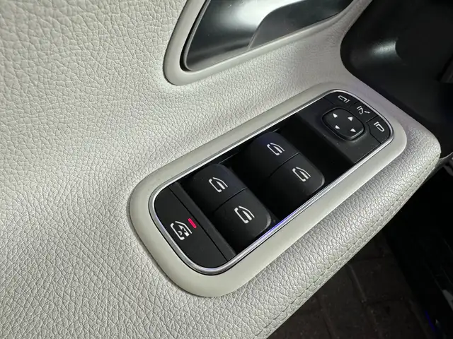 Mercedes-Benz A-Class view 14