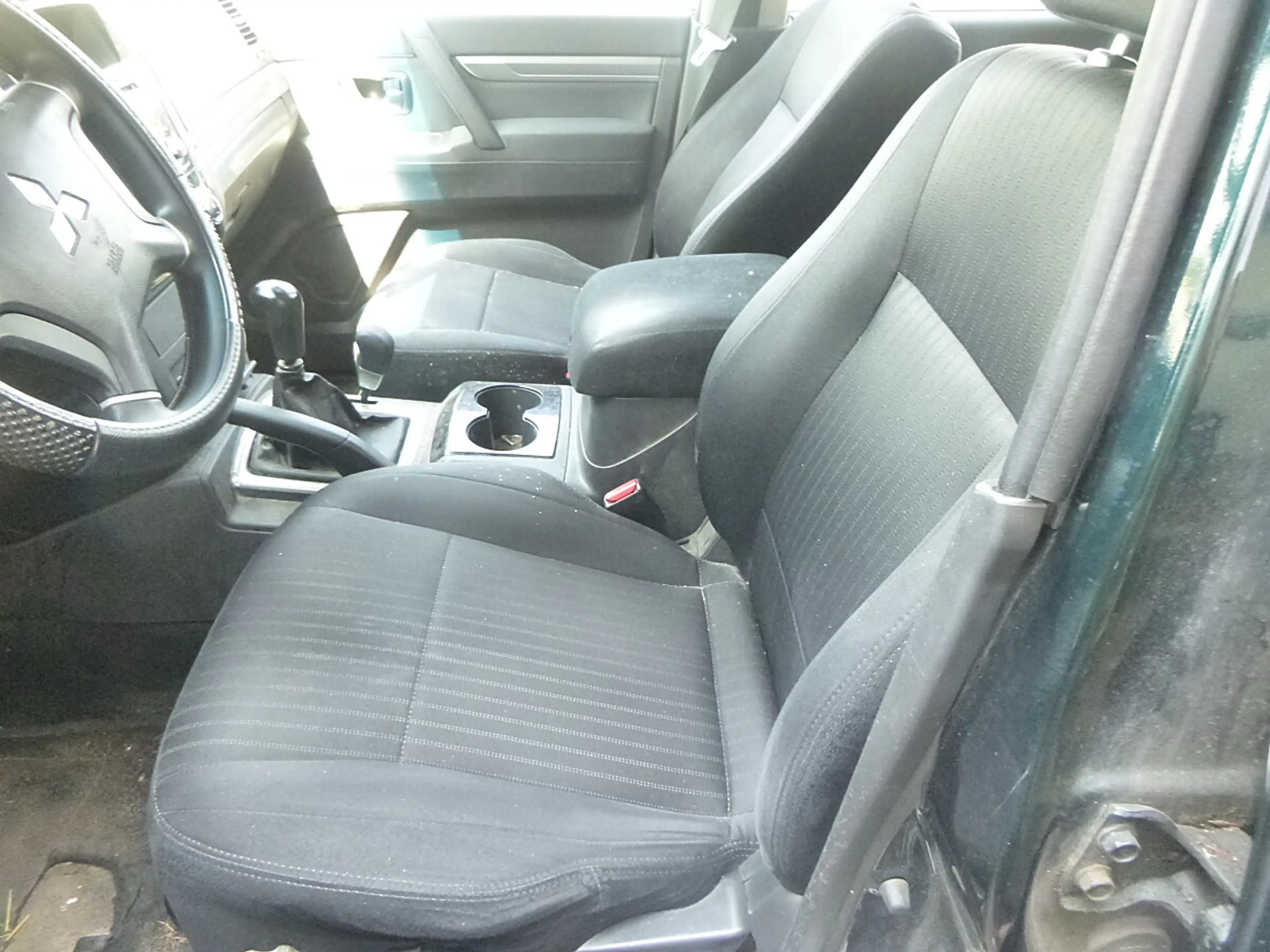Mitsubishi Pajero Wagon Instyle 3,2 DI-D TD — photo 9