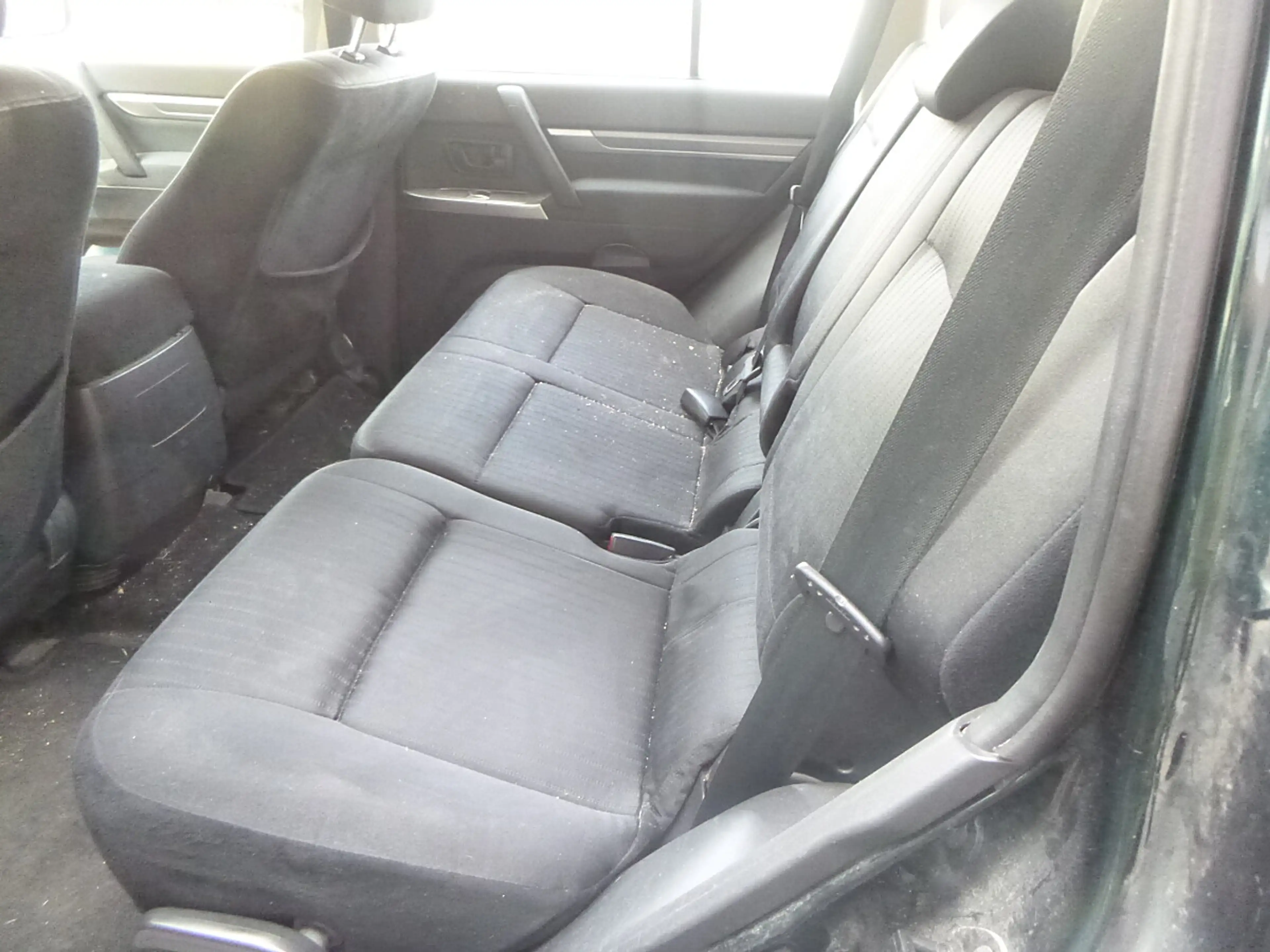 Mitsubishi Pajero Wagon Instyle 3,2 DI-D TD — photo 10