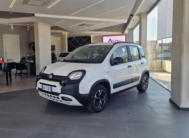 Fiat Panda 1.0 FireFly 70cv S&S Hybrid Cross - Ls