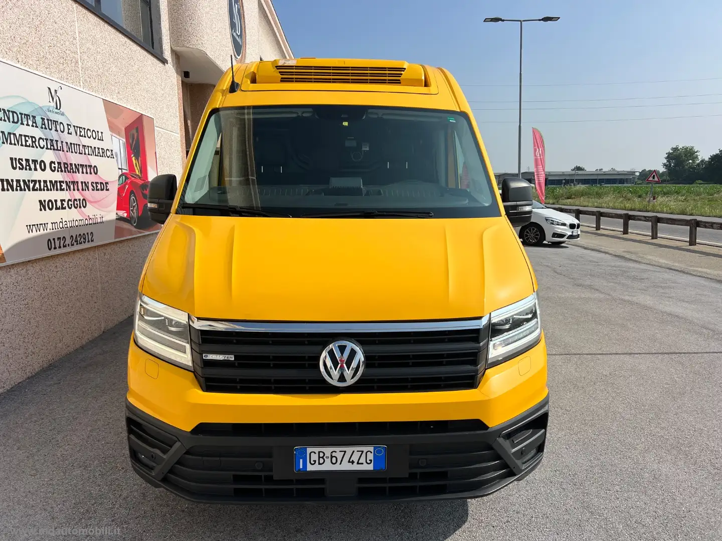 Volkswagen Crafter e- 35 136 CV PM-TA Furgone E-CRAFTER FRIGORIFERO Giallo - 2