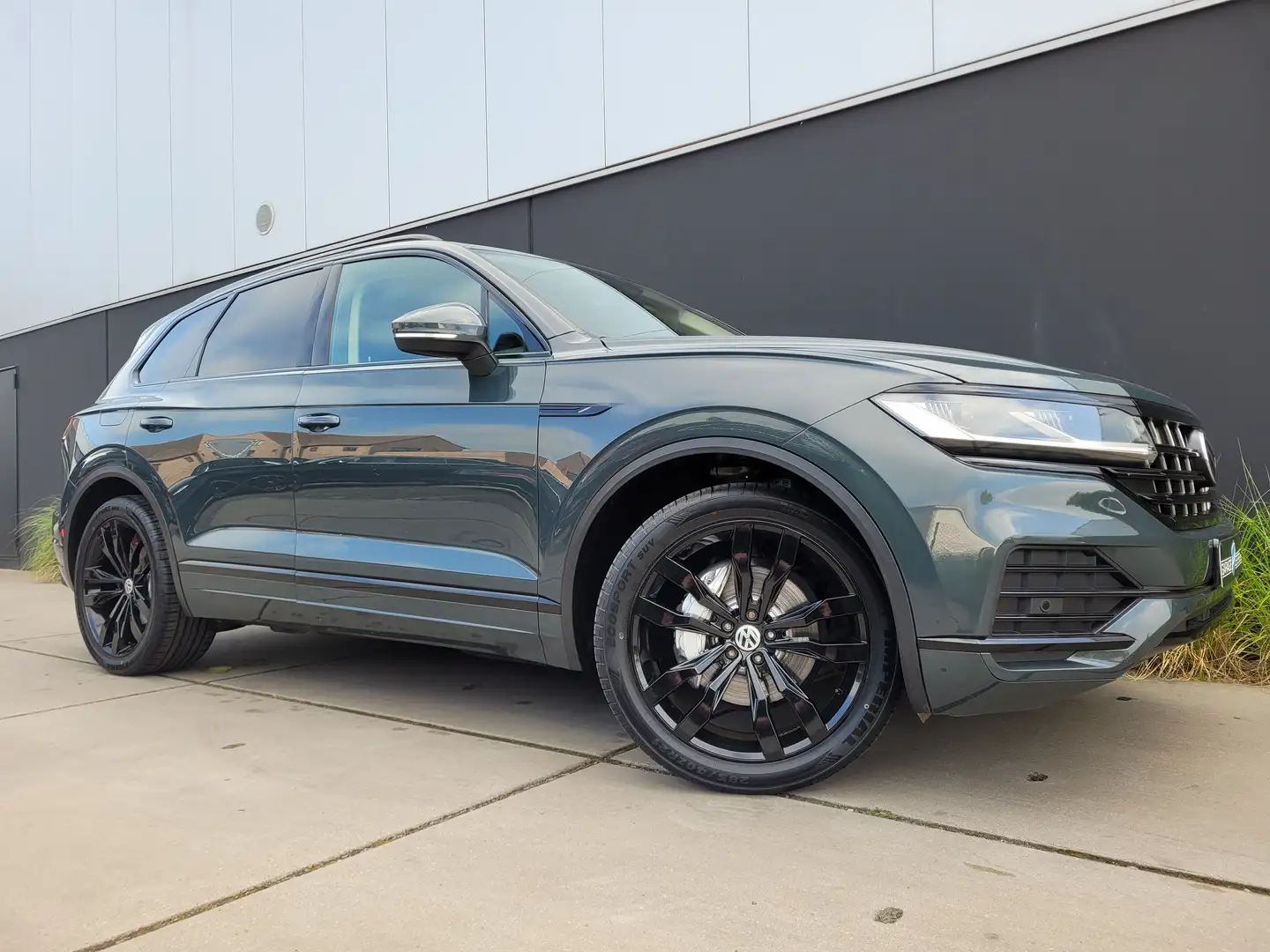 Volkswagen Touareg 3.0 TDi V6 SCR 4Motion*AUT.*LUCHVERING*ACC*CAMERA* Green - 1