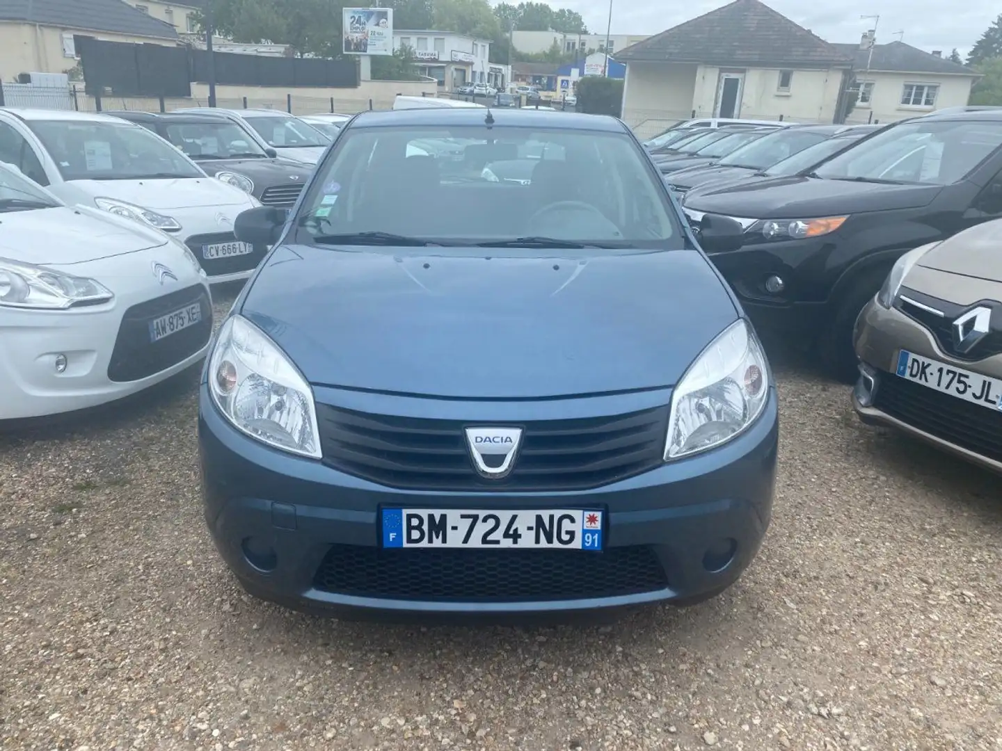 Dacia Sandero 1.2 16V 75 eco2 Bleu - 1
