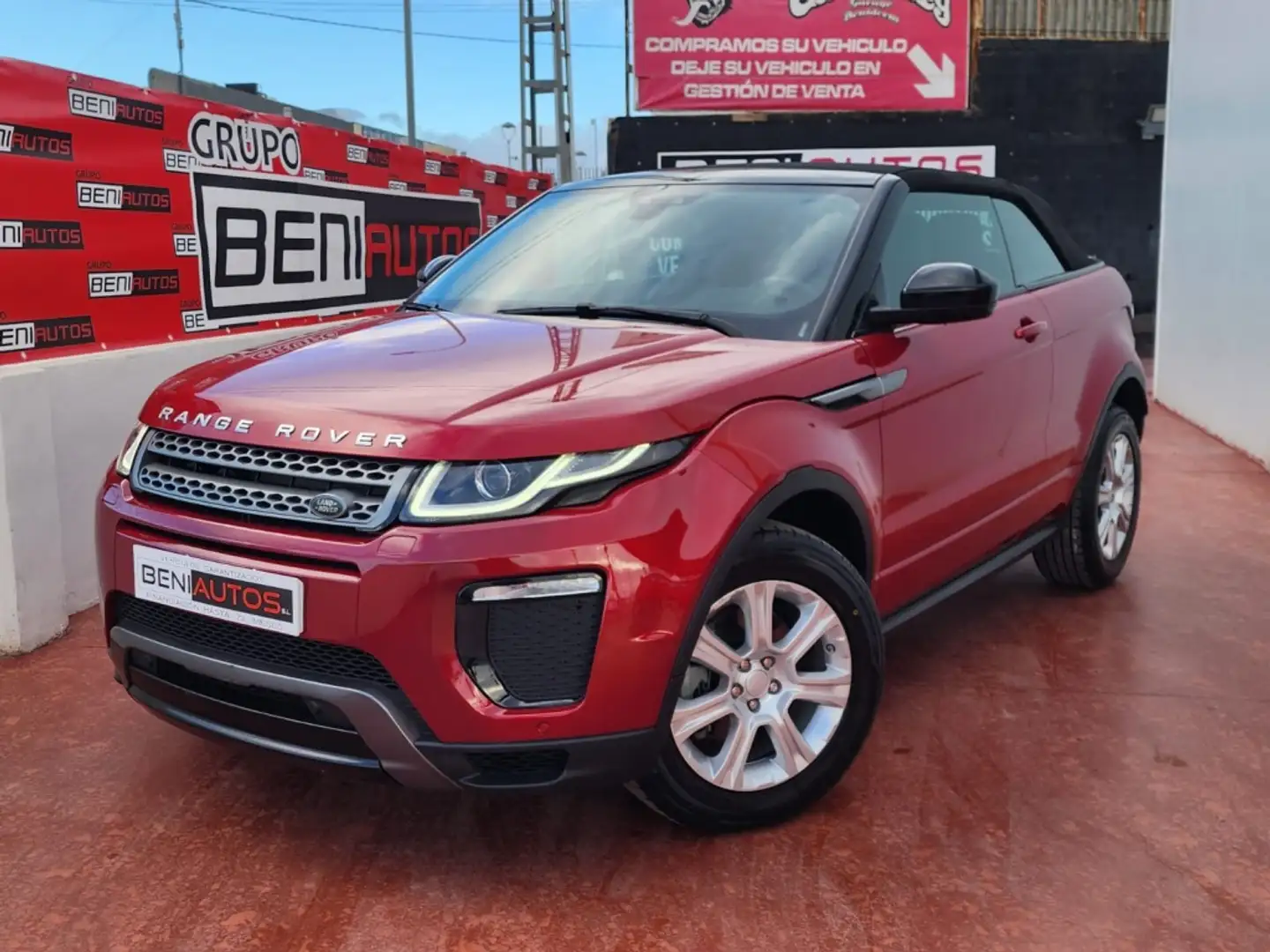 Land Rover Range Rover Evoque Convertible 2.0TD4 Dynamic 4WD 150 Aut. Czerwony - 1