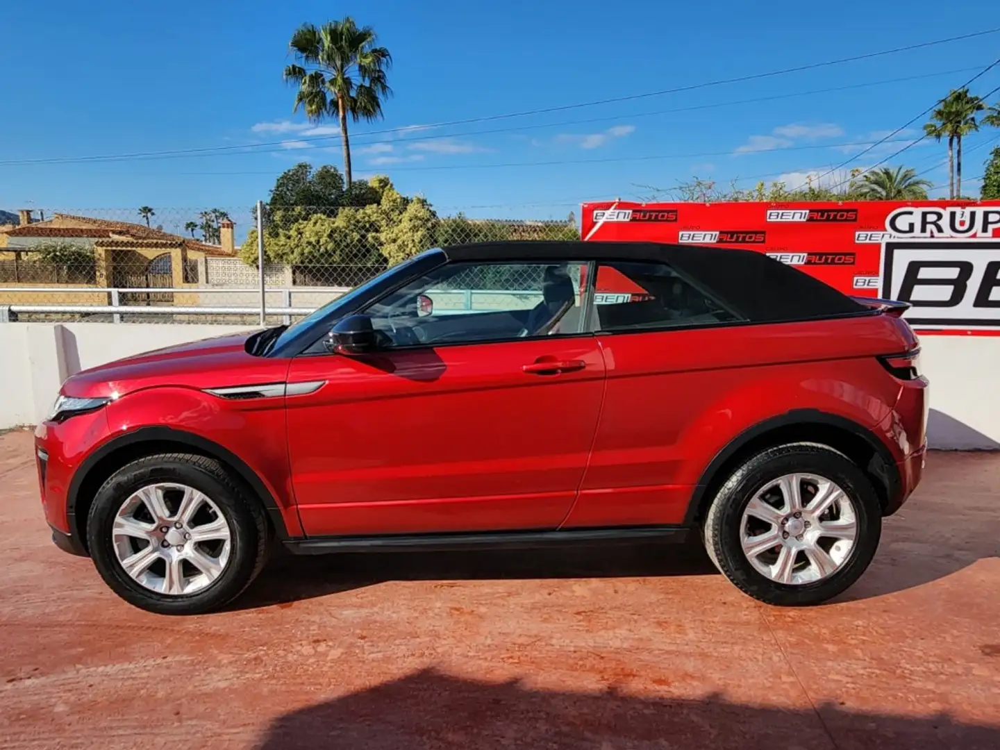 Land Rover Range Rover Evoque Convertible 2.0TD4 Dynamic 4WD 150 Aut. Czerwony - 2