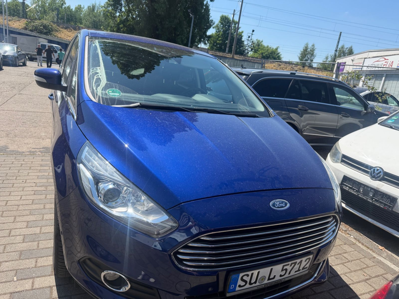 Ford S-Max S-MAX Titanium — photo 14