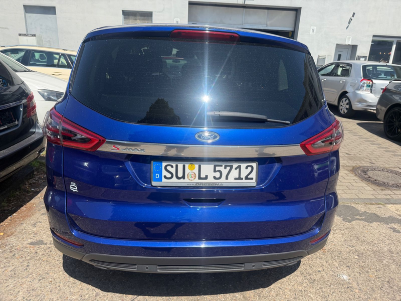 Ford S-Max S-MAX Titanium — photo 11