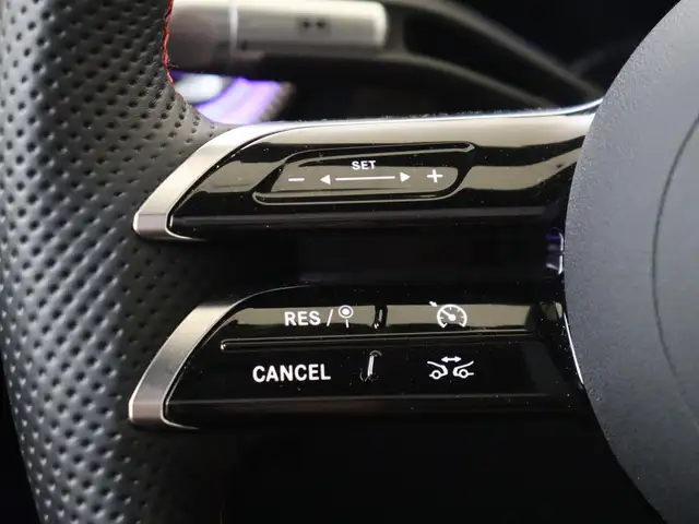Mercedes-Benz Cla view 13