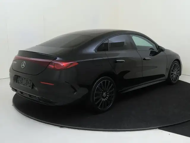 Mercedes-Benz Cla view 4