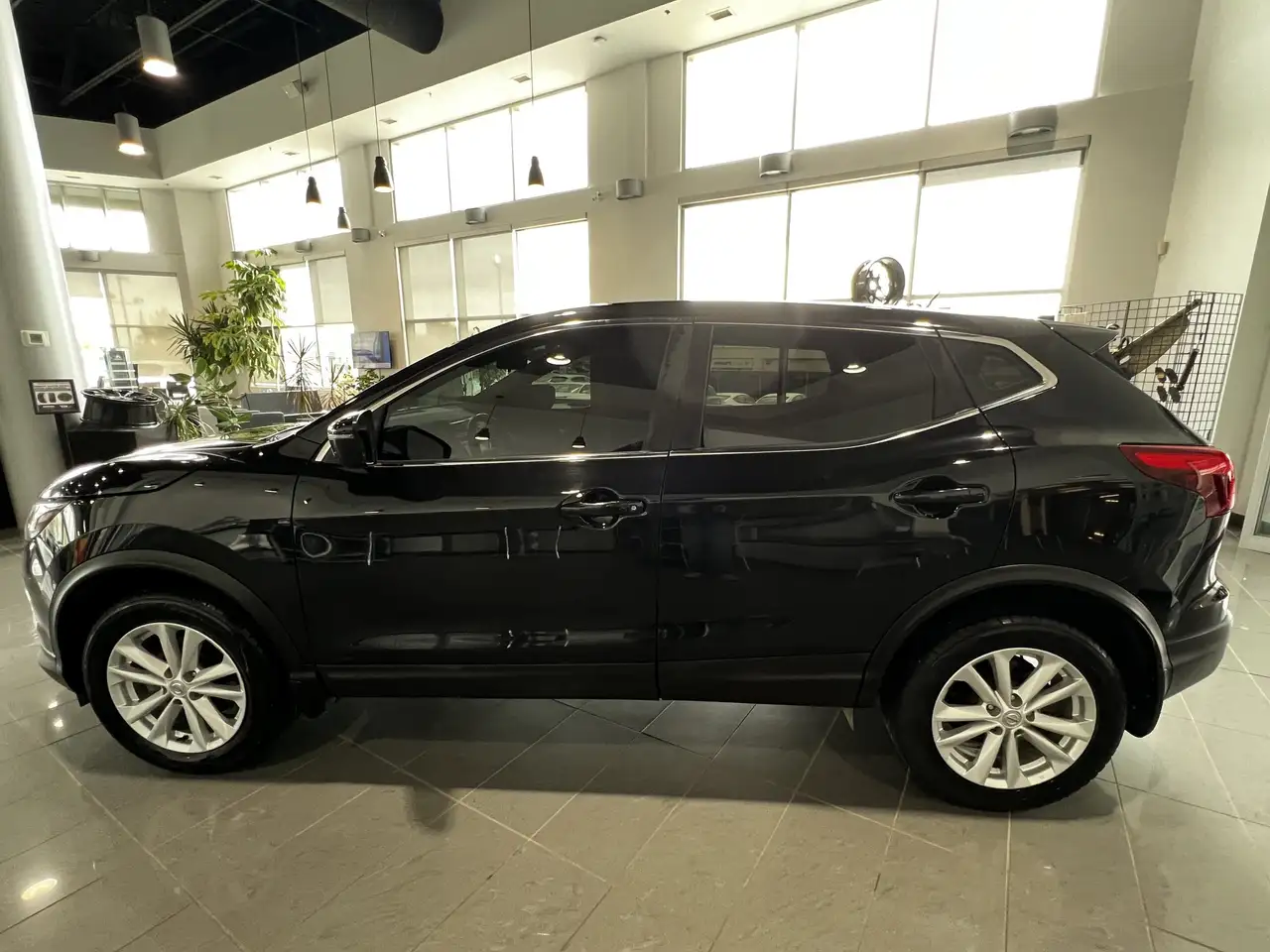 Nissan Qashqai снимка Nissan Qashqai
