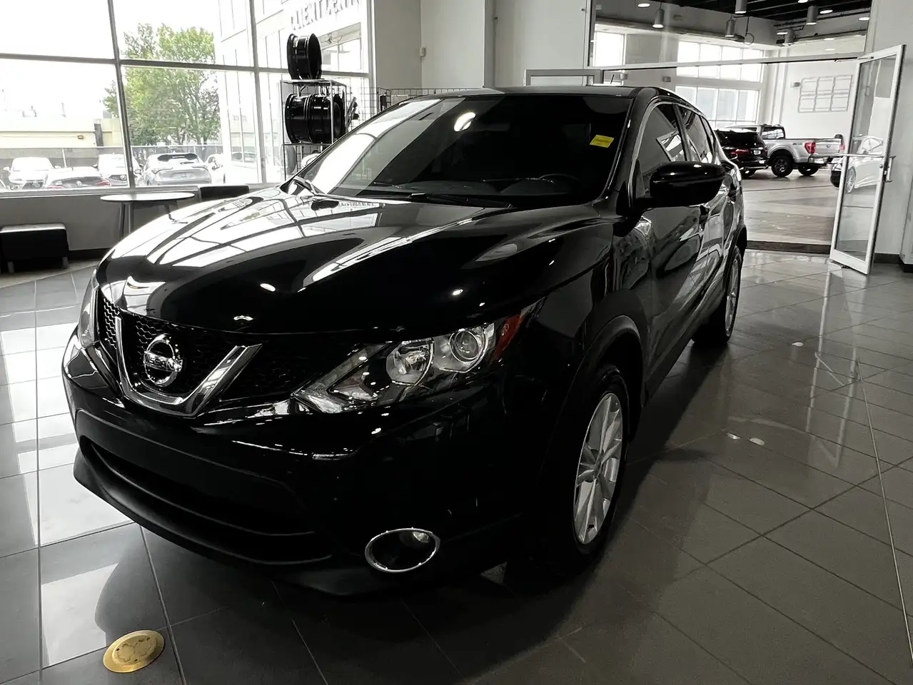 Nissan Qashqai снимка Nissan Qashqai