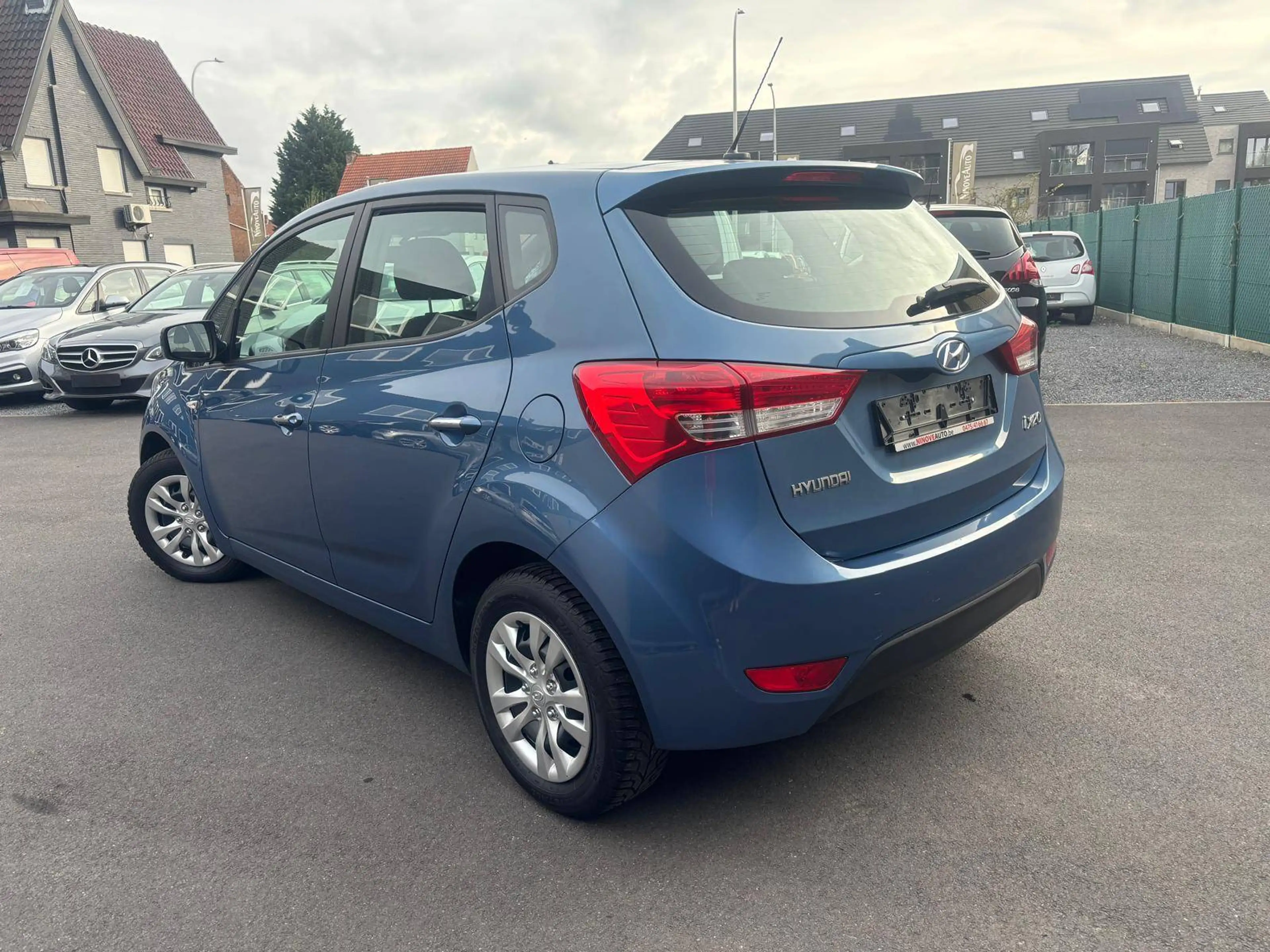 Hyundai iX20 1.4i Pop*NAV BLUETH USB AIRCO 1JAAR GARANTIE Eu6b — photo 3
