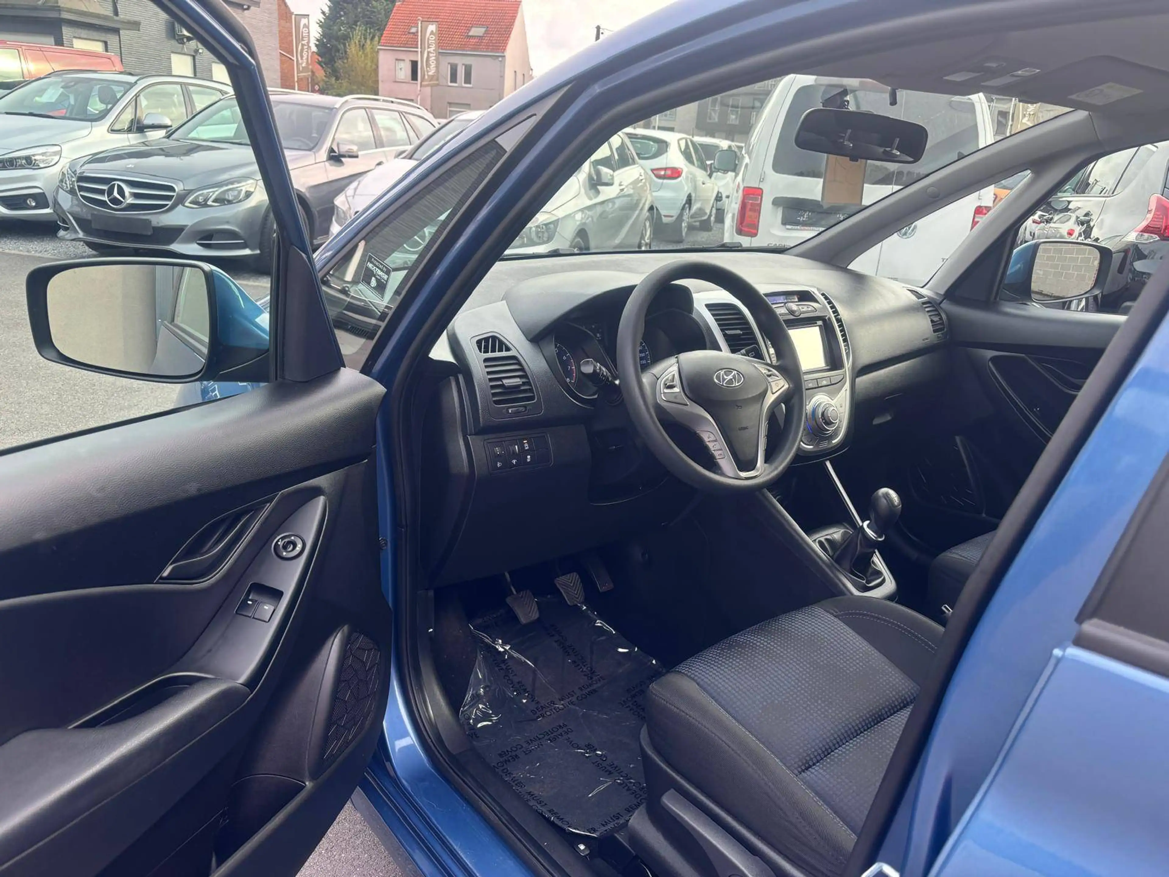 Hyundai iX20 1.4i Pop*NAV BLUETH USB AIRCO 1JAAR GARANTIE Eu6b — photo 7