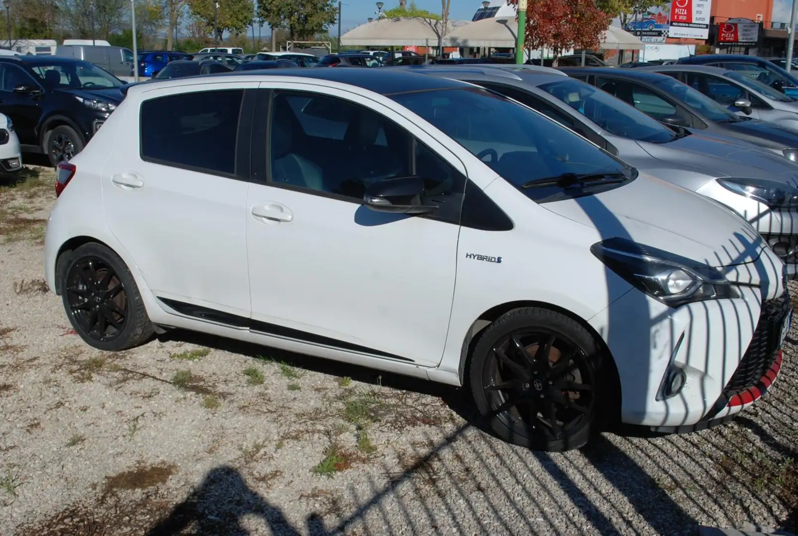 Toyota Yaris Yaris 5p 1.5h Active my18 - 1