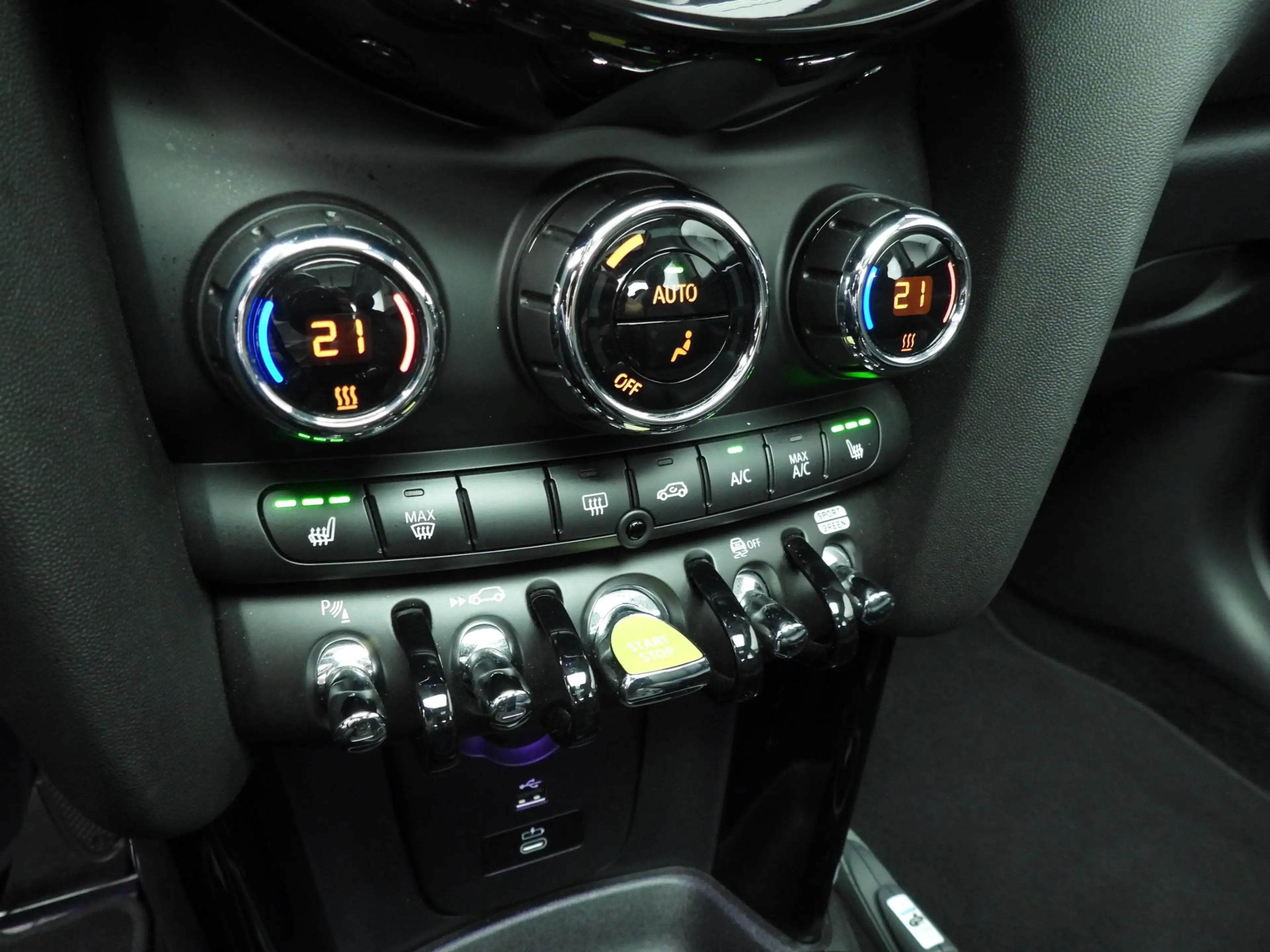 MINI Cooper SE Electric | Classic Uitvoering | Panoramadak | HArm — photo 14
