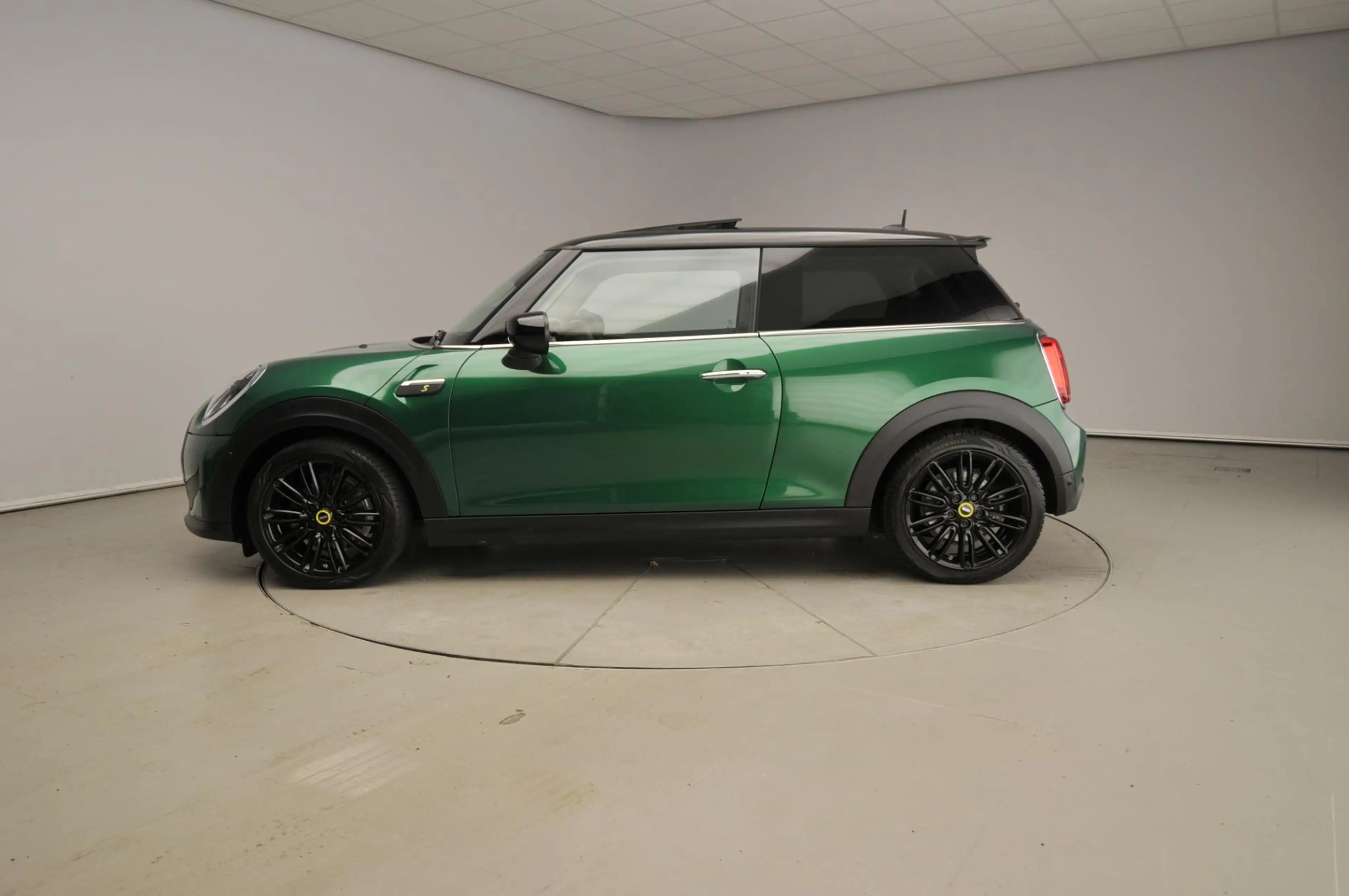 MINI Cooper SE Electric | Classic Uitvoering | Panoramadak | HArm — photo 2