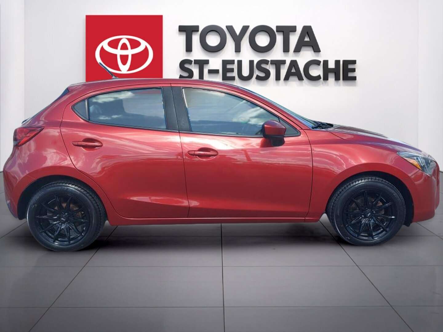 2020 Toyota Yaris Manuelle — снимка 1