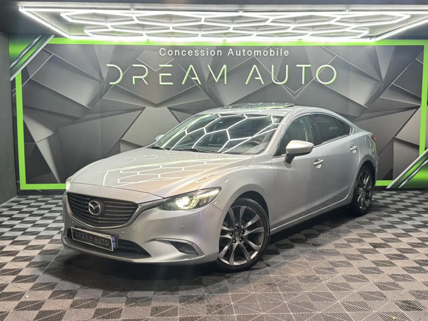 Mazda 6 2.2 SKYACTIV-D 175CH SELECTION Grau - 1