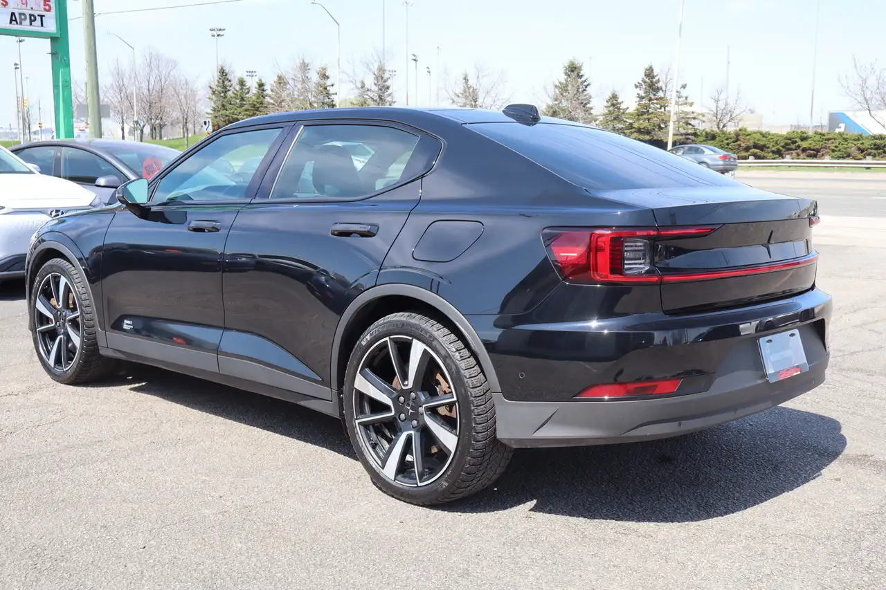 Polestar 2 снимка Polestar 2