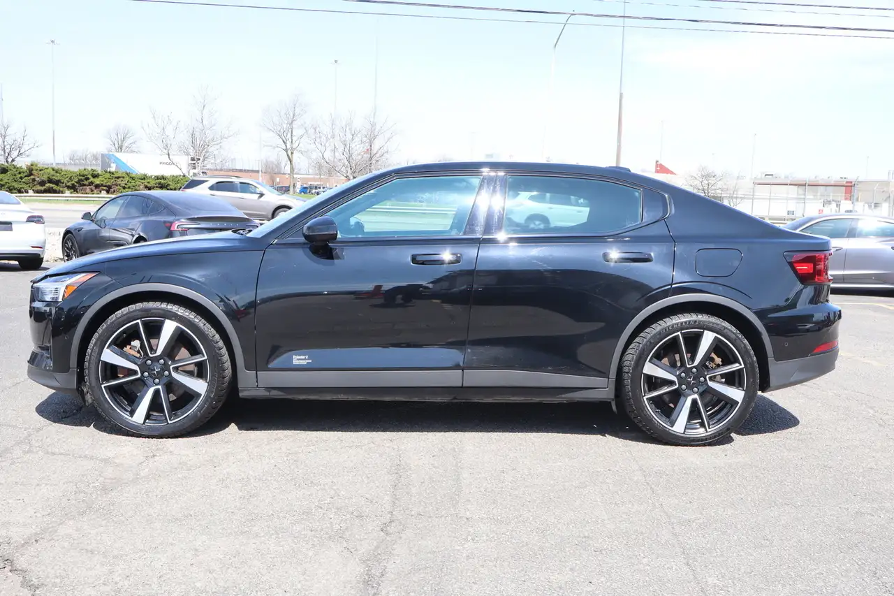 Polestar 2 снимка Polestar 2